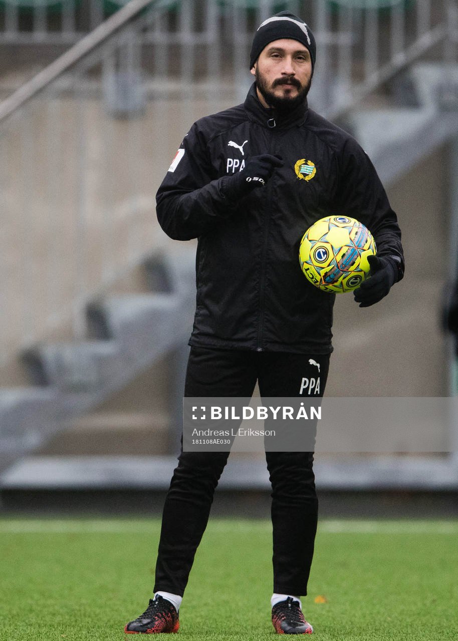 Hammarbys assisterande tränare Pablo Pinones-Arce