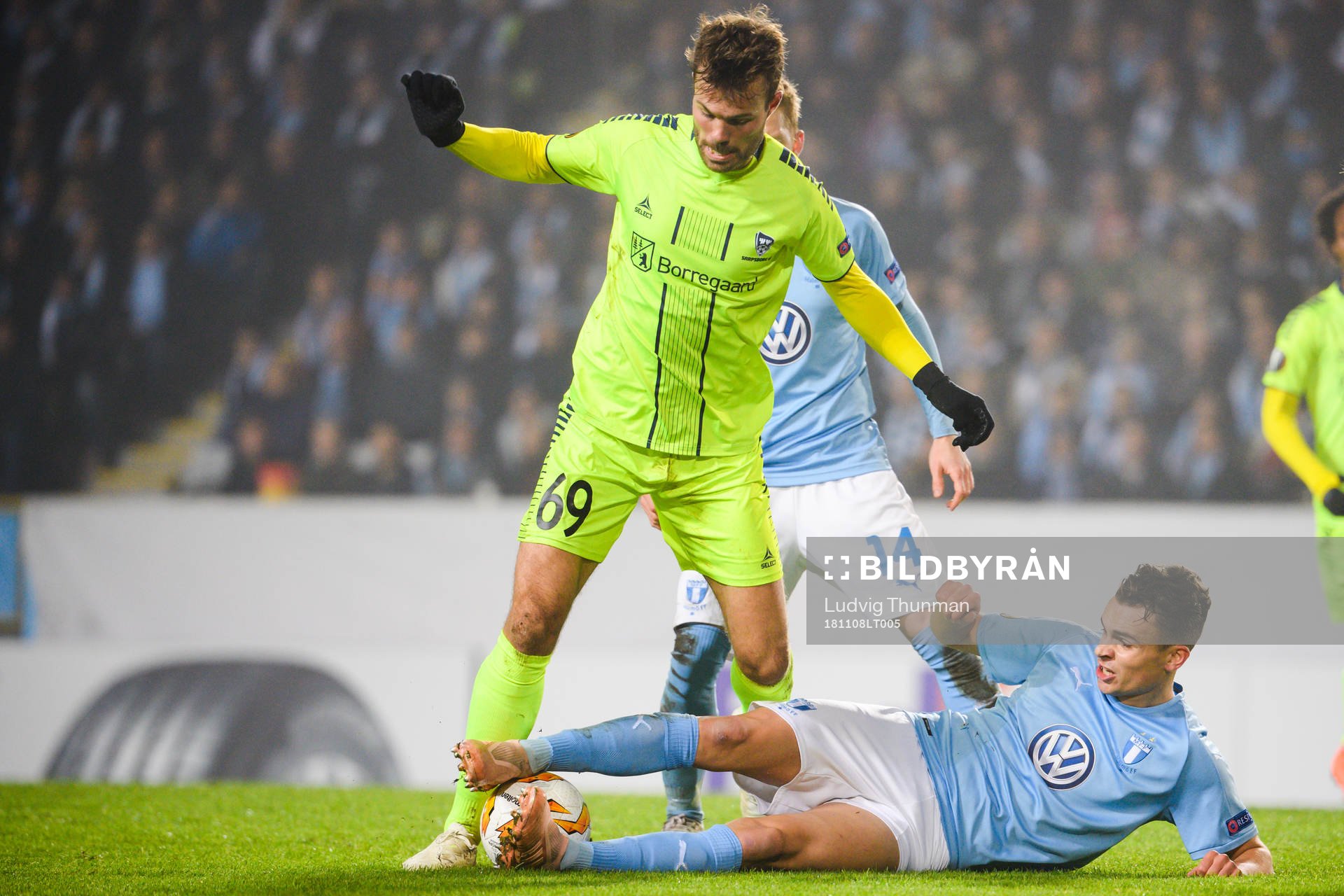Patrick Mortensen of Sarpsborg 08 Andreas Vindheim of