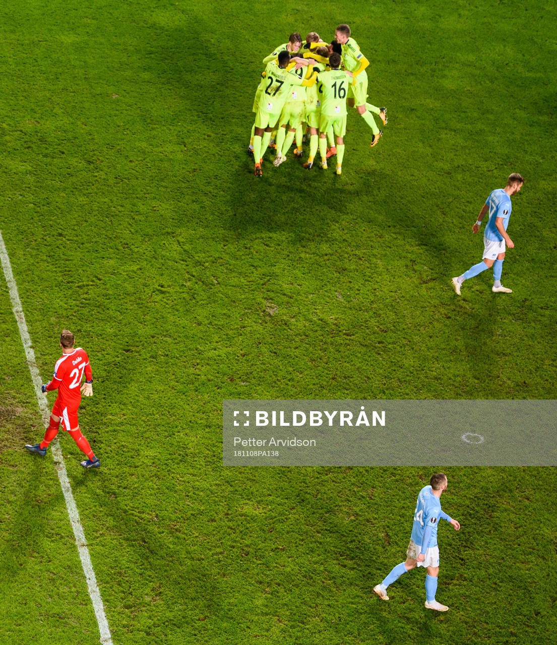 The players of Sarpsborg 08 celebrates with Patrick