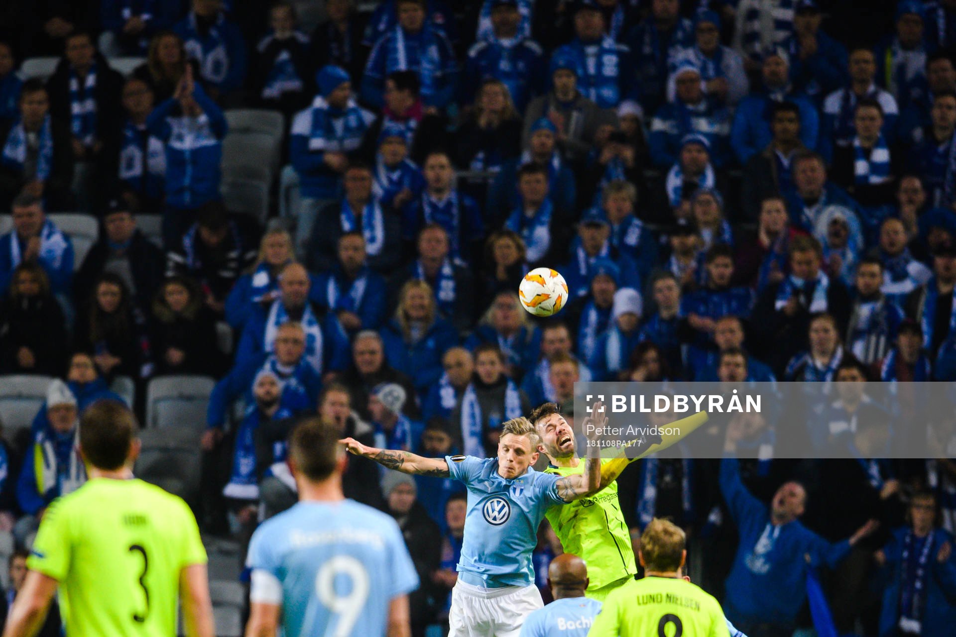 Sören Rieks of Malmö FF and Patrick Mortensen of