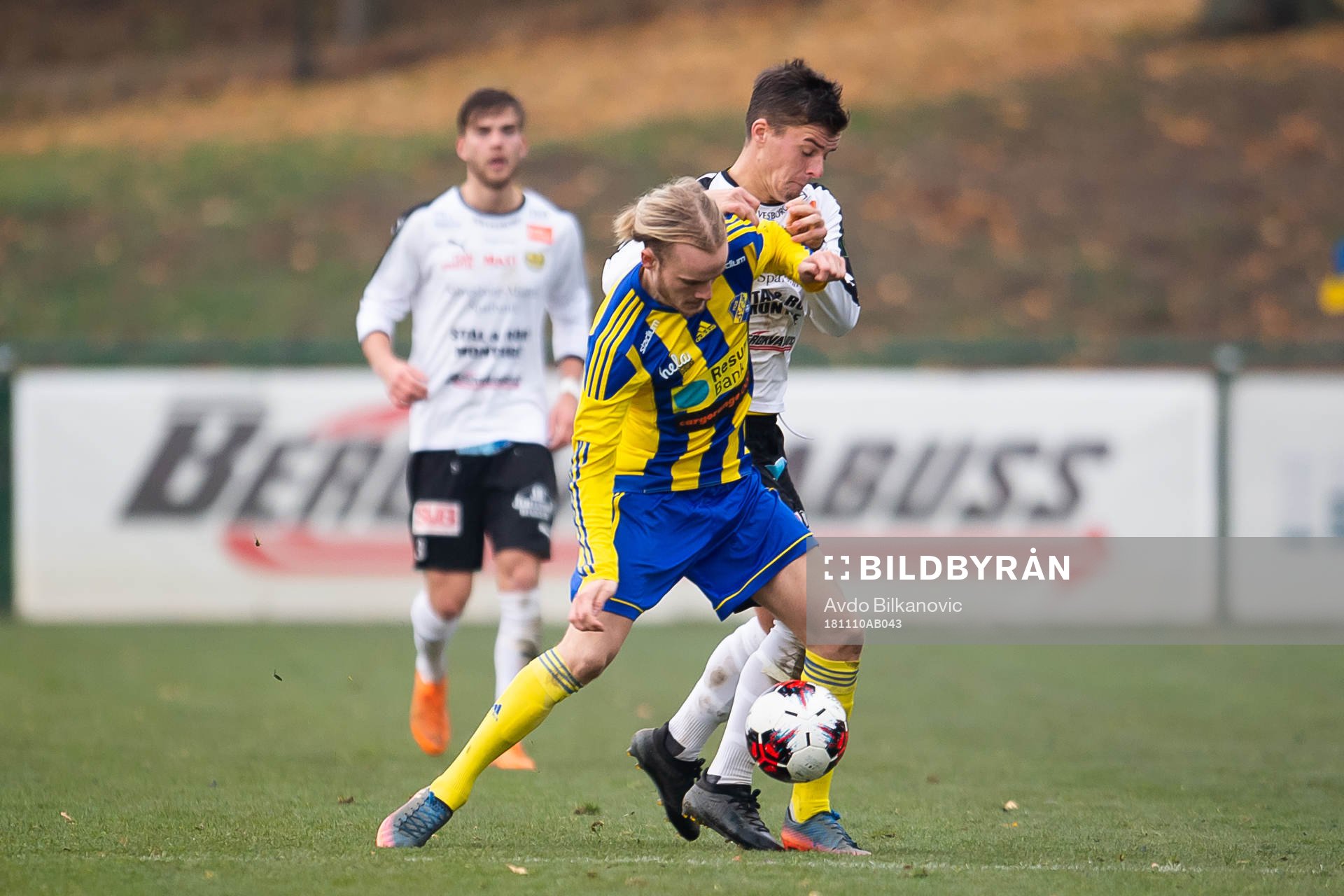Eskilsminnes David Svensson under fotbollsmatchen i Division 1 Södra mellan Eskilsminne och Mjällby den 10 november 2018 i Helsingborg.