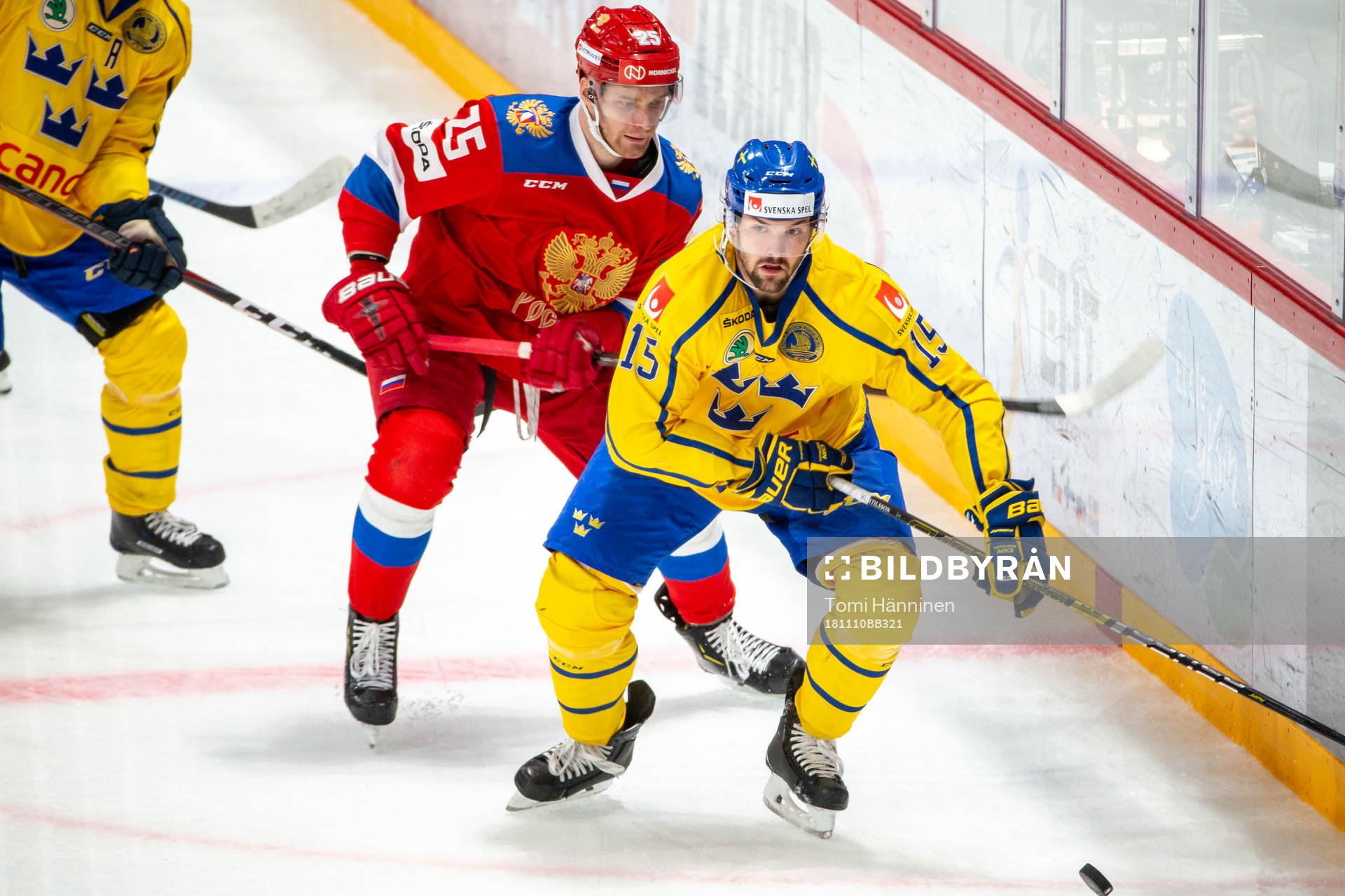 Mikhail Grigorenko #25, RUS, Simon Bertilsson #15, SWE