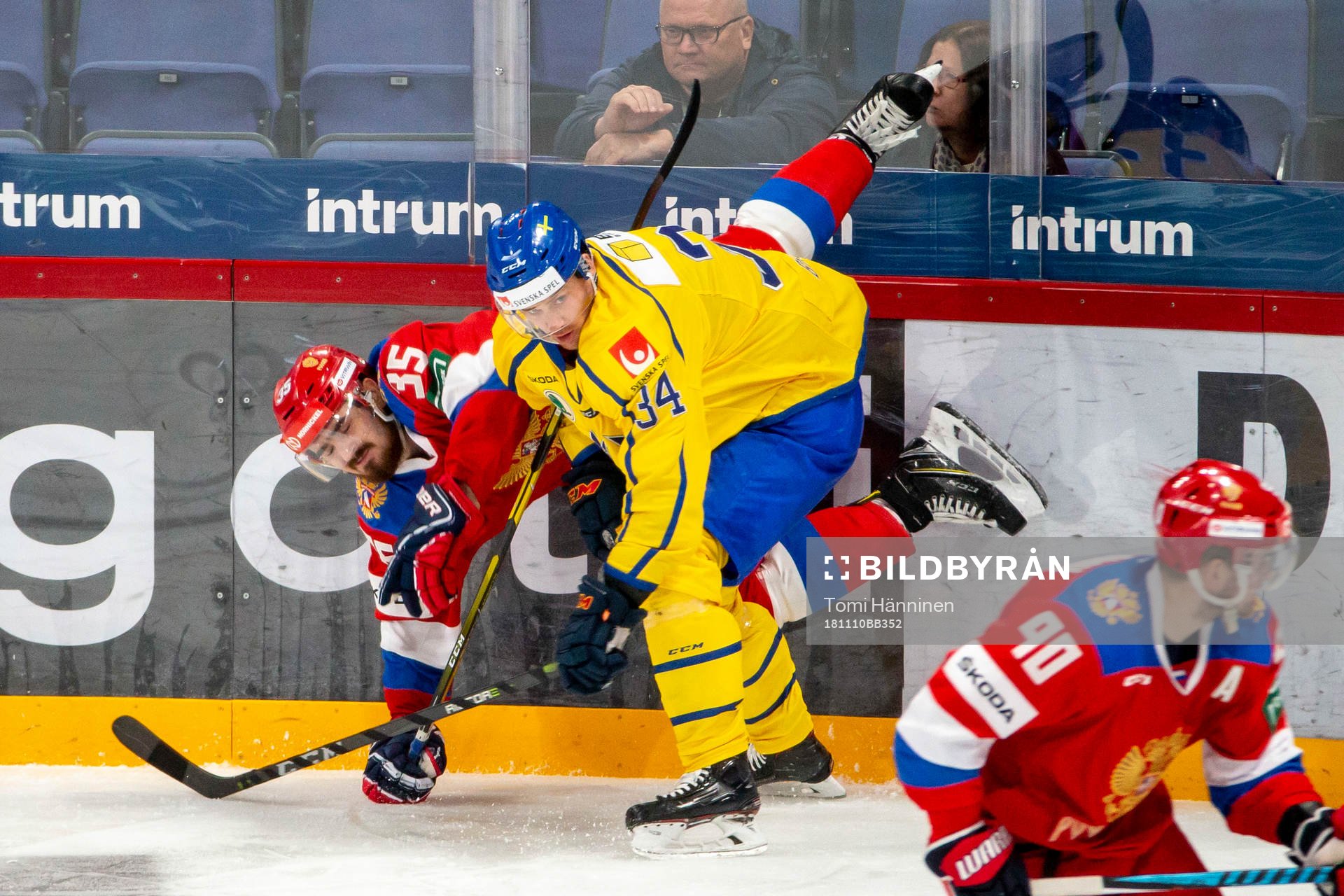 Artem Blazhiyevsky #35, RUS, Daniel Brodin #34, SWE