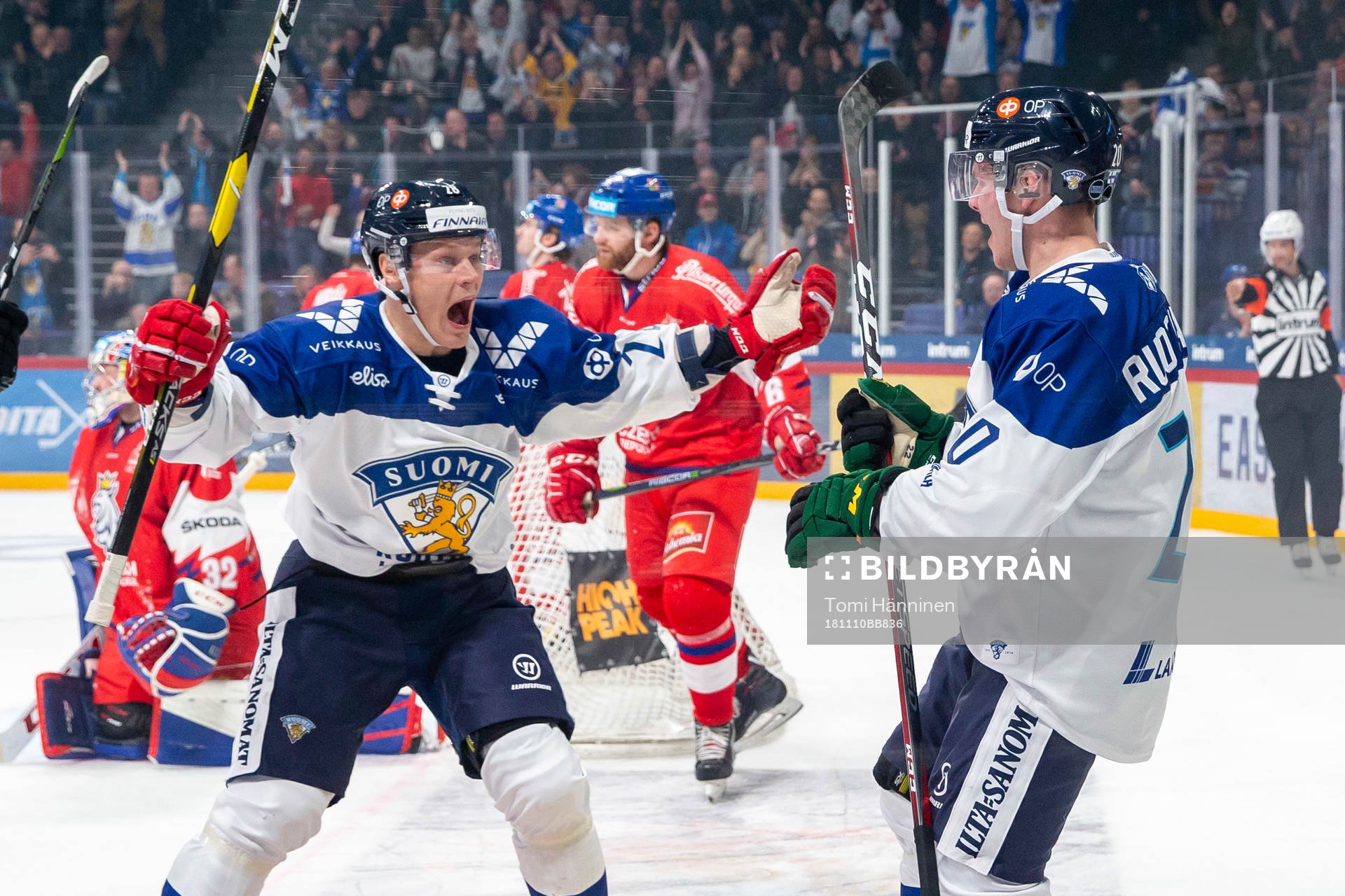 Arttu Ruotsalainen #20, FIN score 1-0, Harri Pesonen #28,