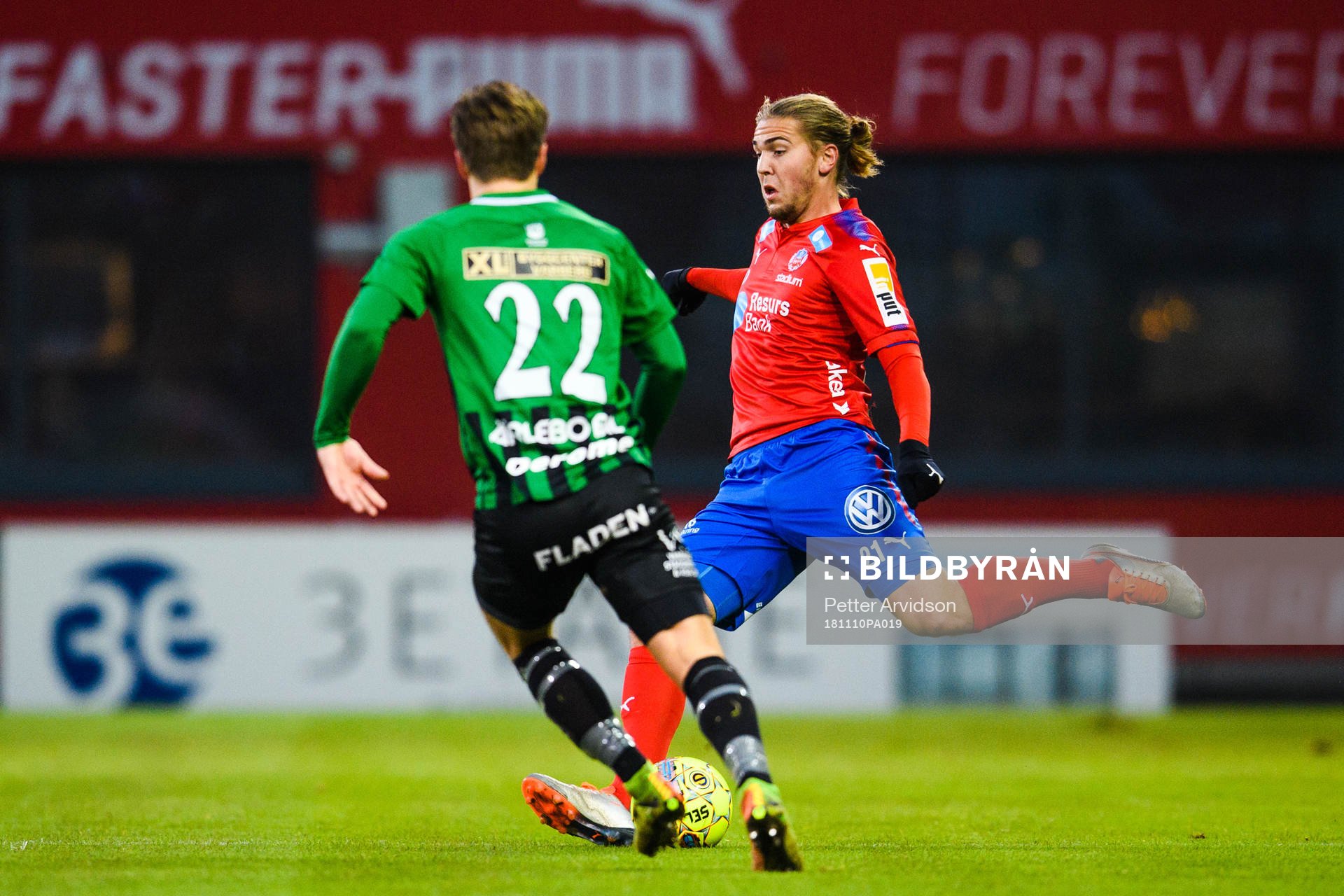 Helsingborgs Charlie Weberg och Varbergs Joel Palmquist