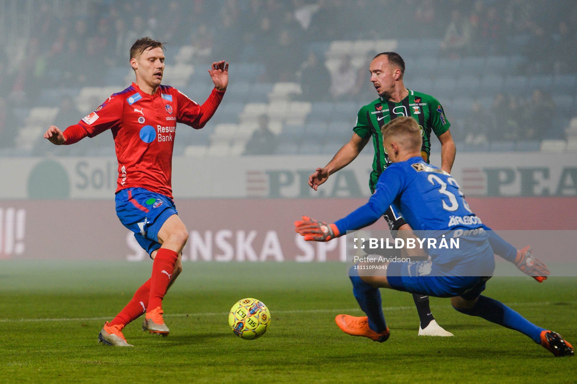 Helsingborgs Andri Runar Bjarnason  utmanar Varbergs