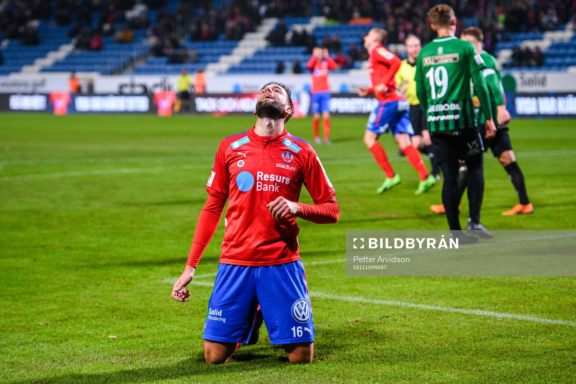 Helsingborgs Mikael Dahlberg deppar