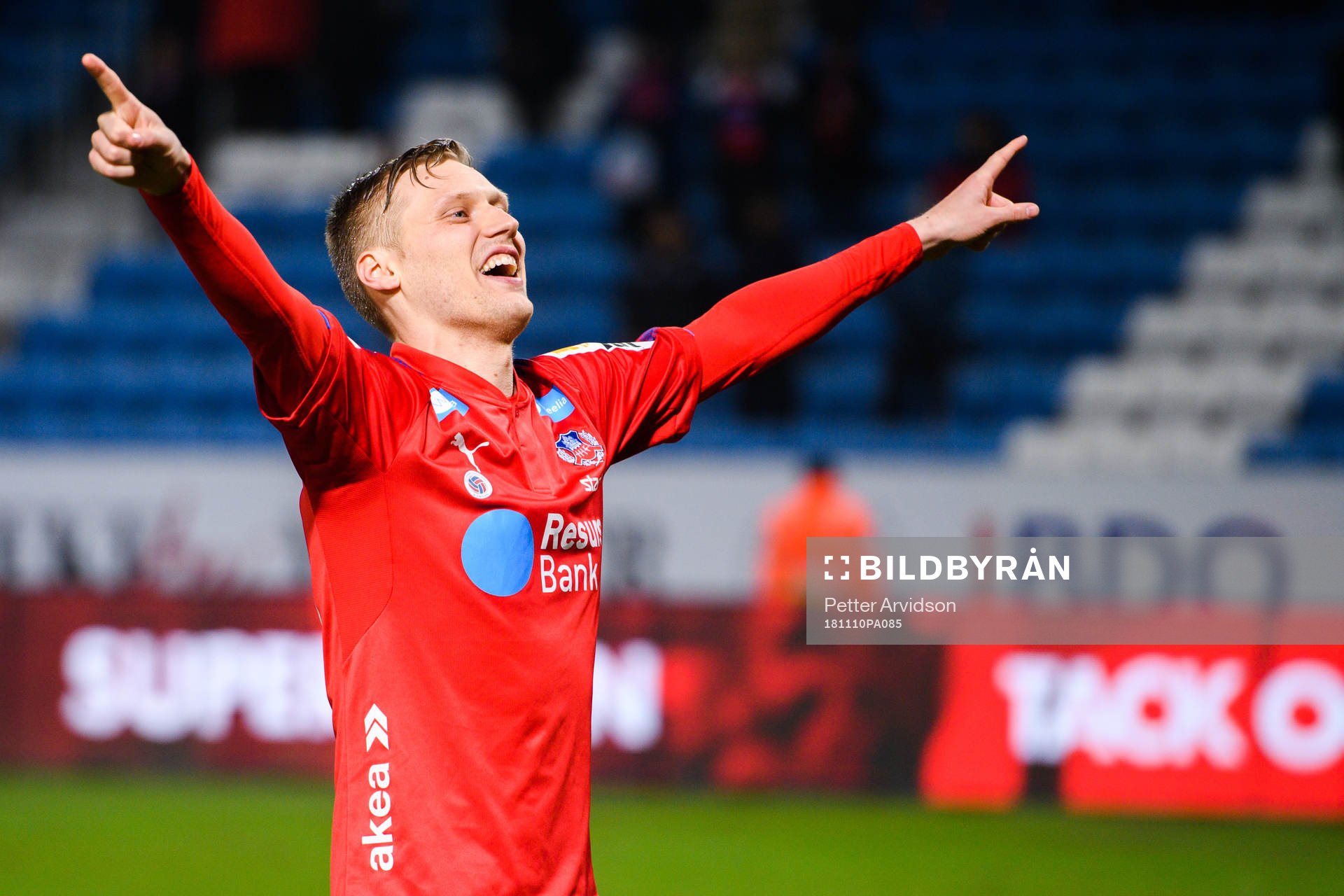 Helsingborgs Andri Runar Bjarnason  jublar