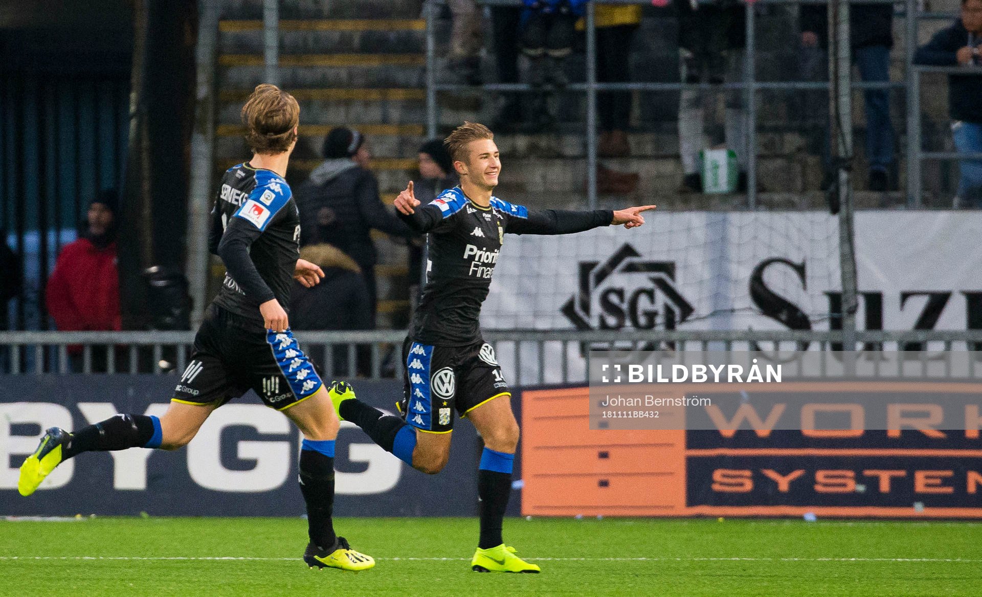 IFK Göteborgs Benjamin Nygren gör 0-1 och jublar