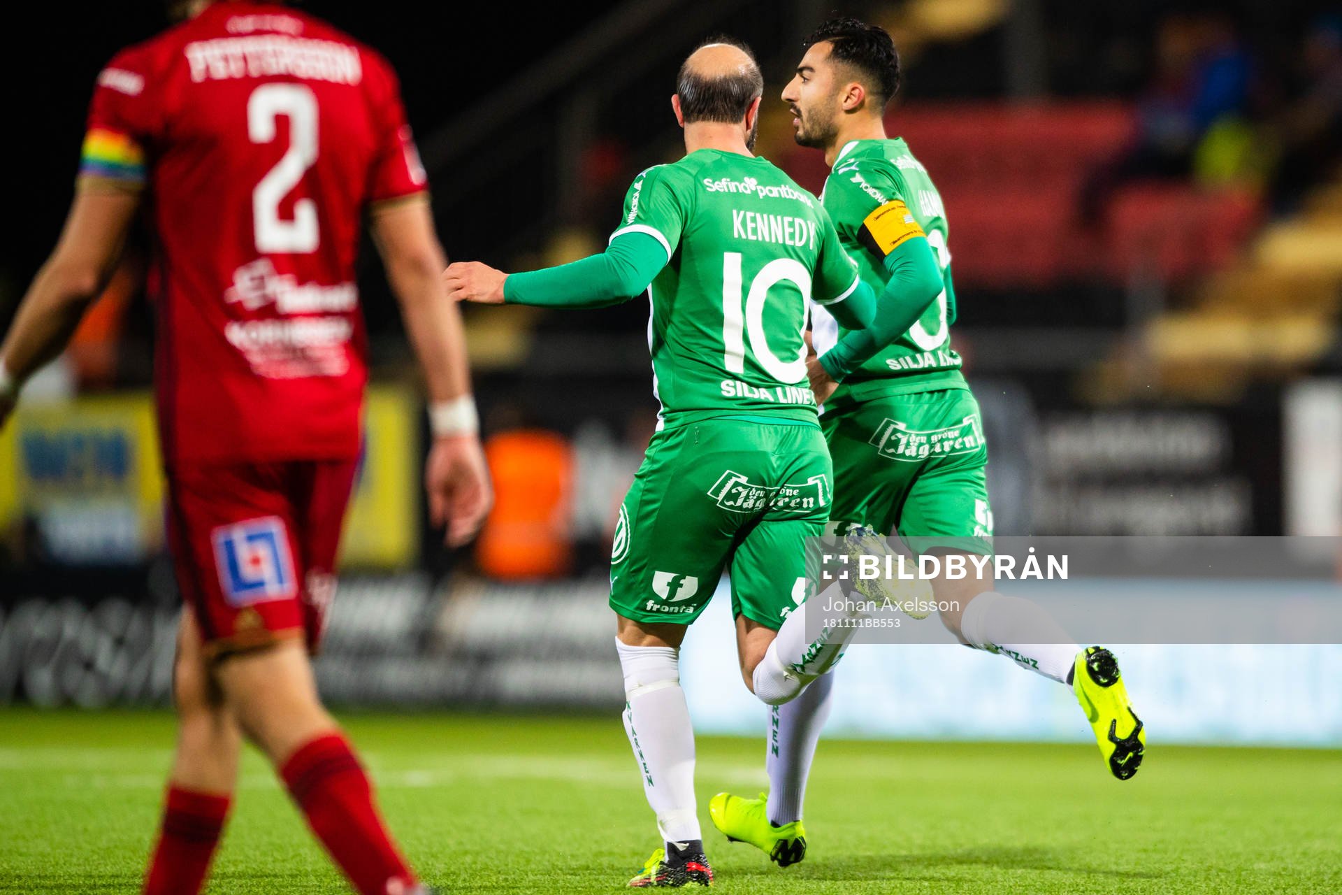 Hammarbys Kennedy Bakircioglu och Jiloan Hamad jublar