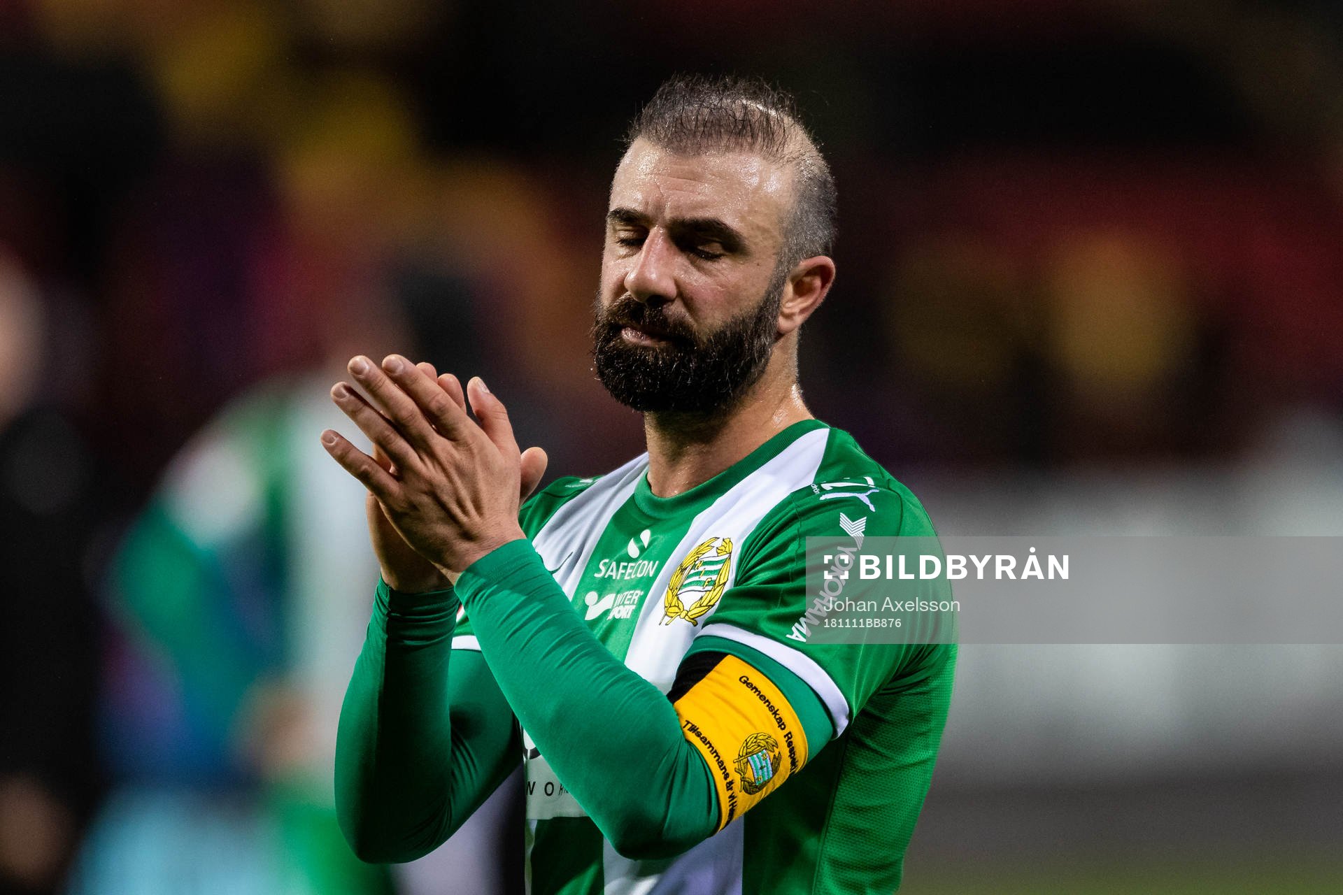 Hammarbys Kennedy Bakircioglu  tackar publiken