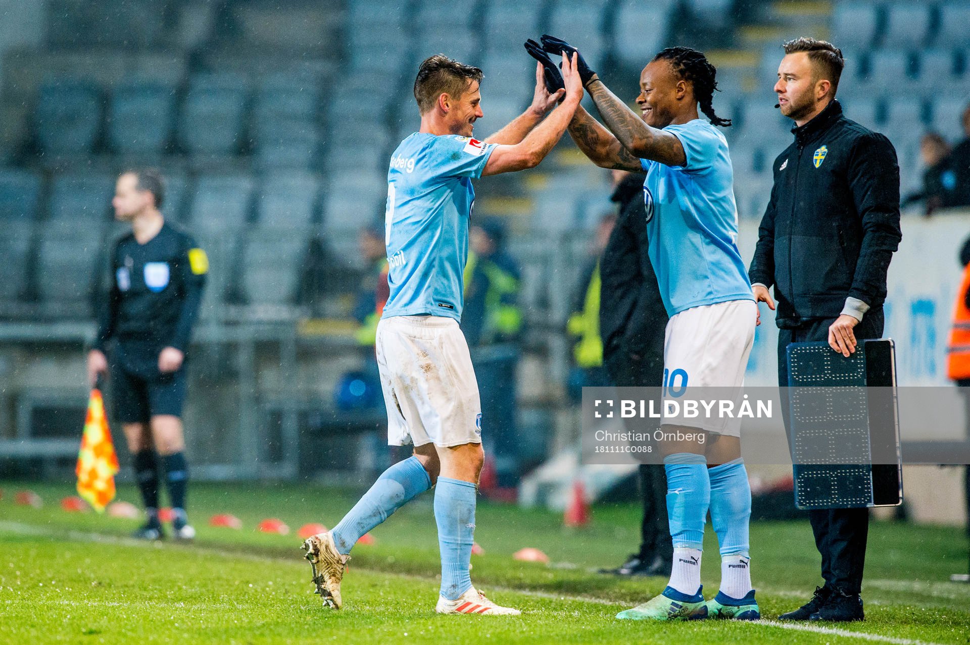 Malmö FFs Markus Rosenberg byts ut och in kommer Carlos