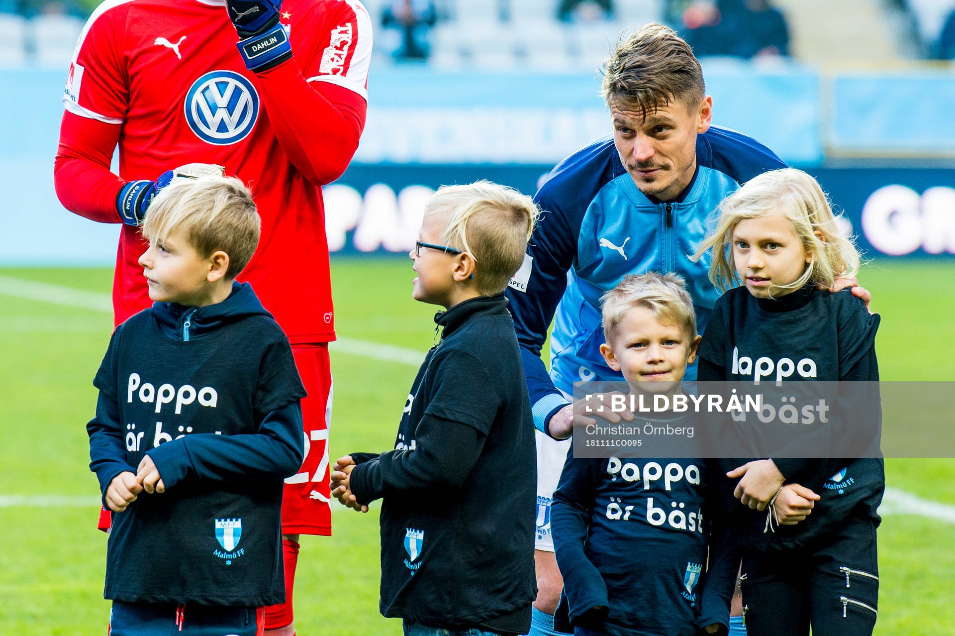 Malmö FFs målvakt Johan Dahlin och Markus Rosenberg med