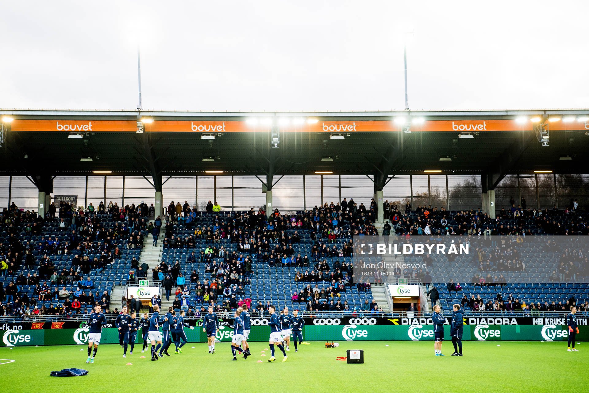 The players of Viking
