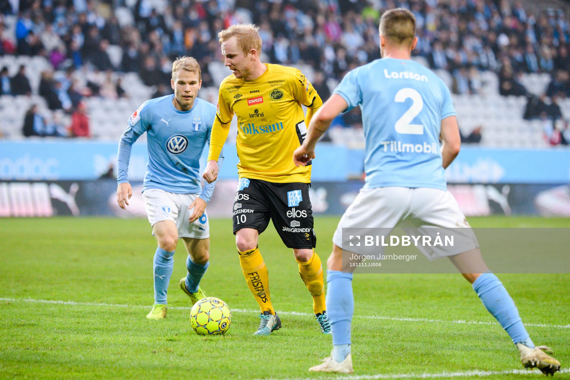 Elfsborgs Simon Lundevall och Malmö FFs Oscar Lewicki