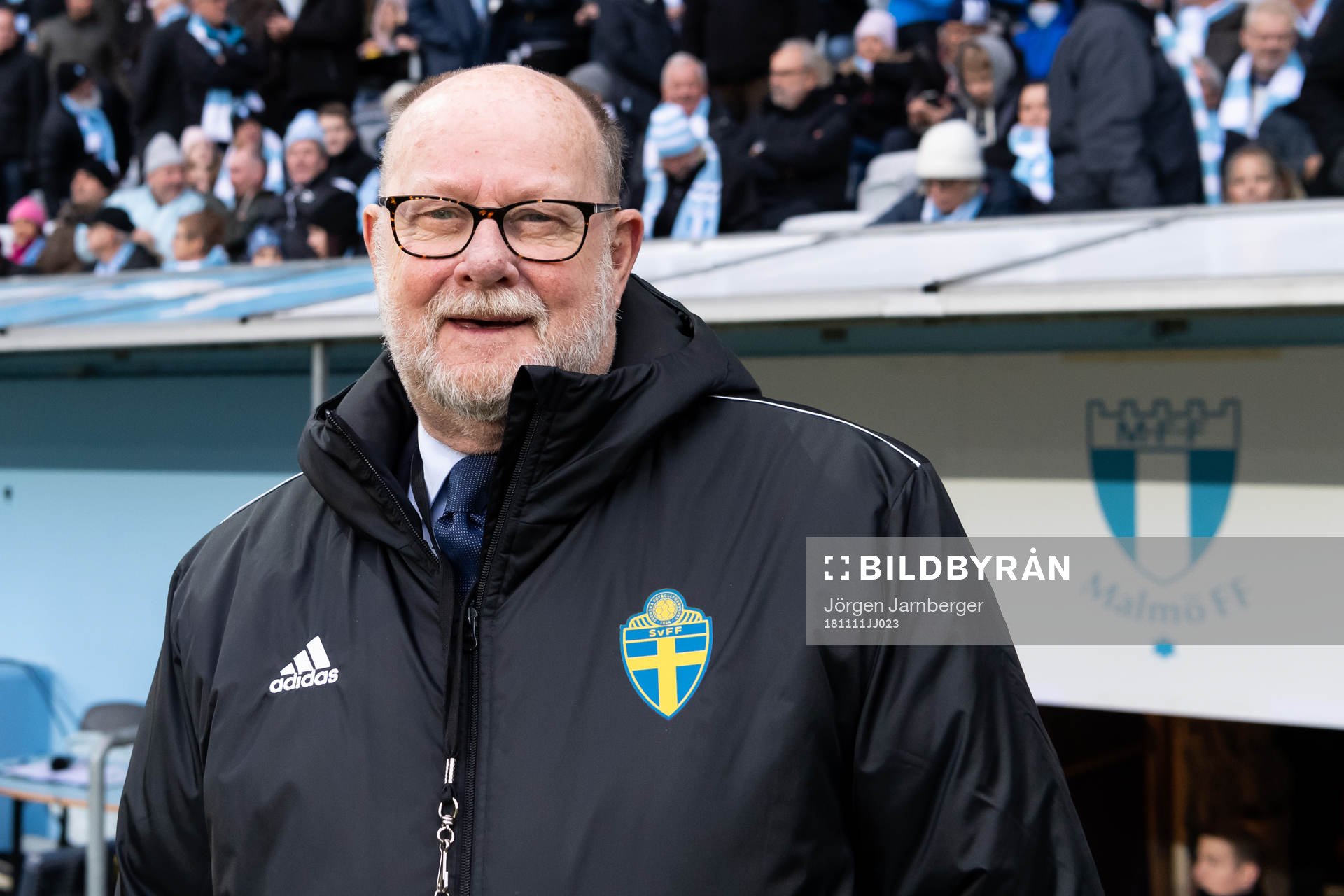 Matchdelegaten Pelle Höög SvFF gör sin sista fotbollsmatch under fotbollsmatchen i Allsvenskan mellan Malmö FF och Elfsborg den 11 november 2018 i Malmö.