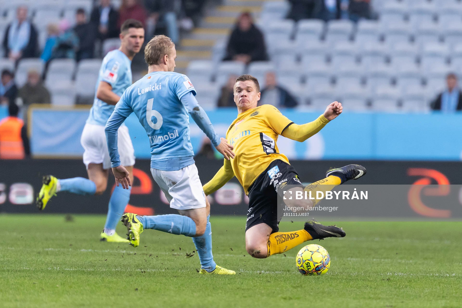 1 Elfsborgs Samuel Holmén och Malmö FFs Oscar Lewicki