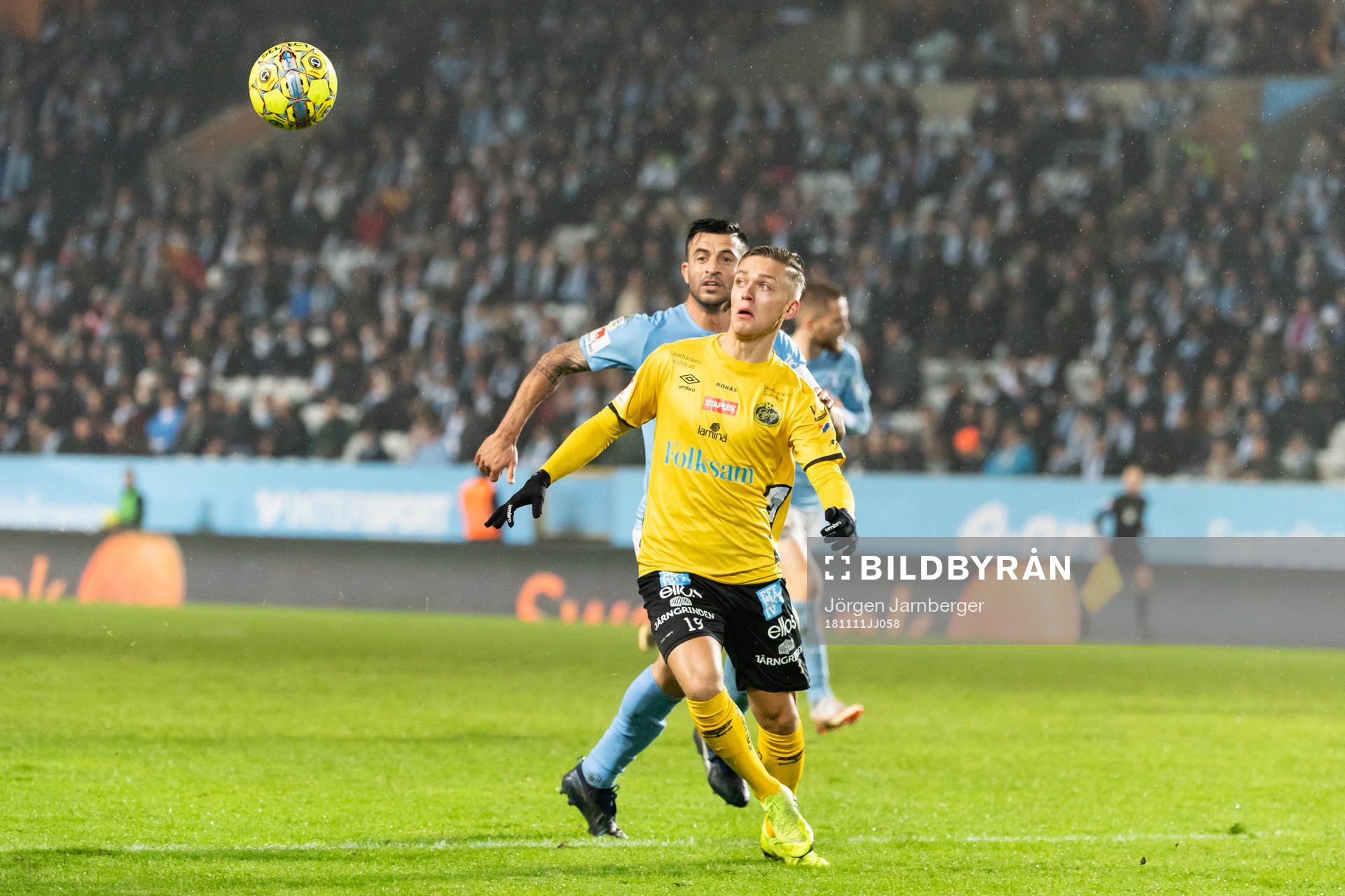 Elfsborgs Jesper Karlsson och Malmö FFs Behrang Safari