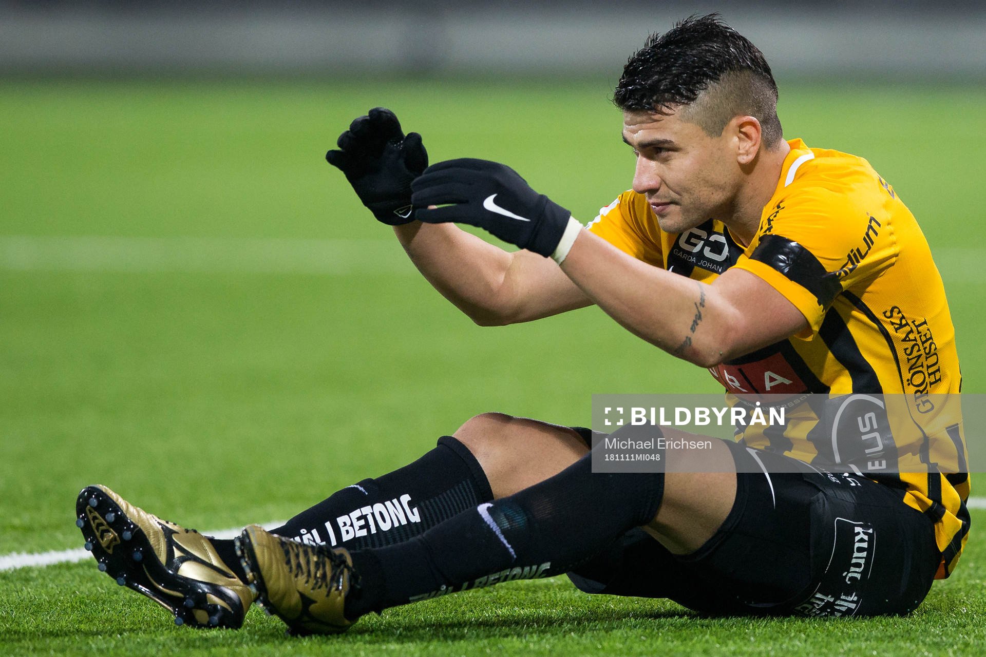Häckens Paulinho deppar
