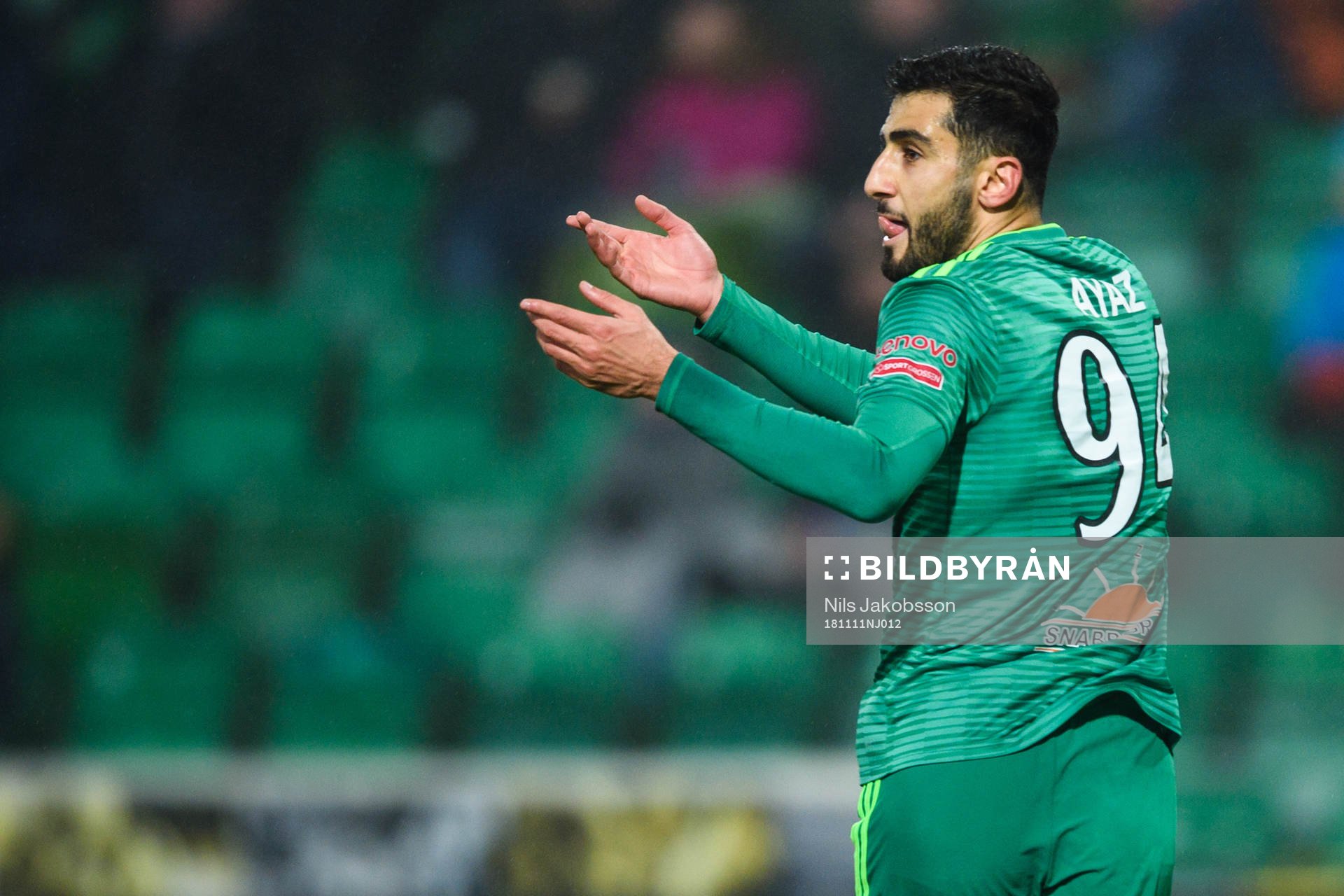 Dalkurds Ferhad Ayaz jublar efter 0-1 under fotbollsmatchen i Allsvenskan mellan GIF Sundsvall och Dalkurd den 11 november 2018 i Sundsvall.