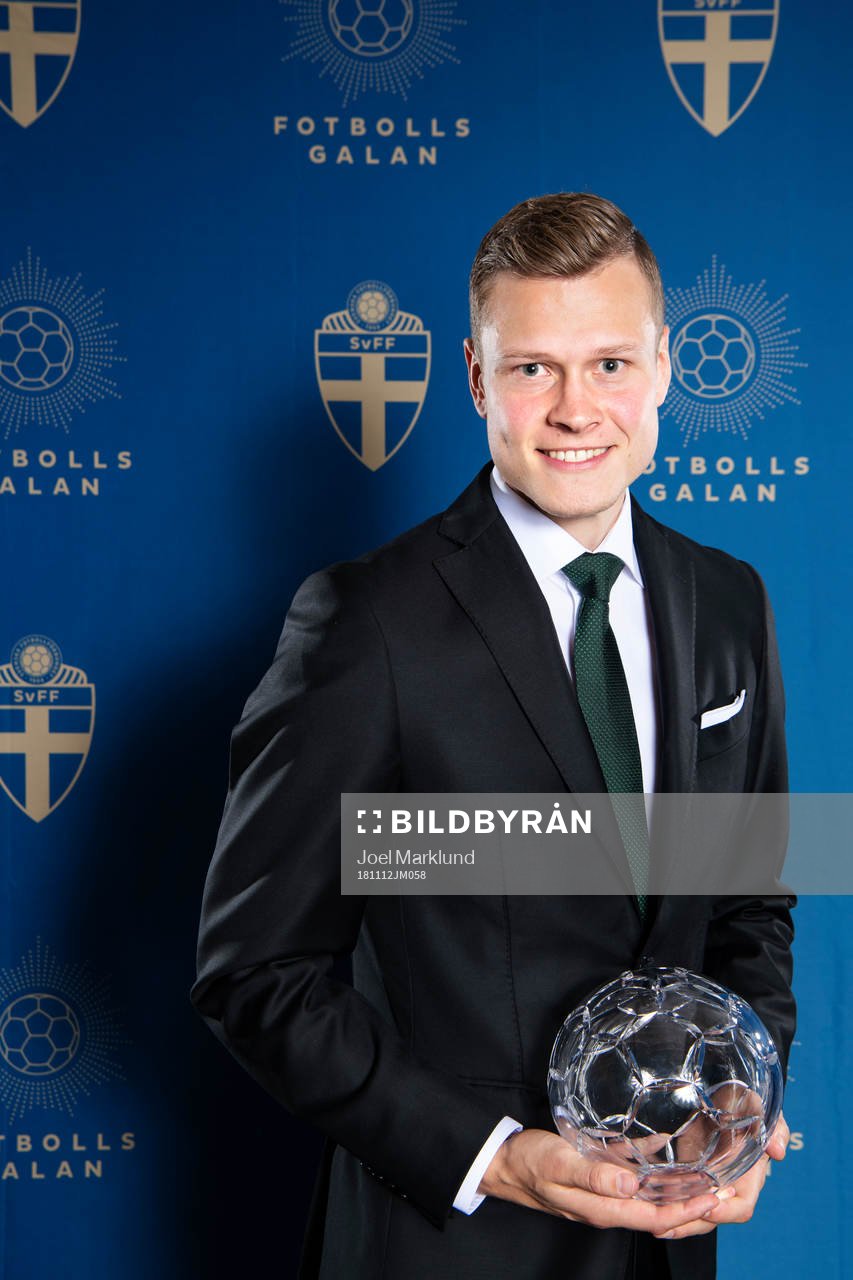 Årets mittfältare herr, Viktor Claesson