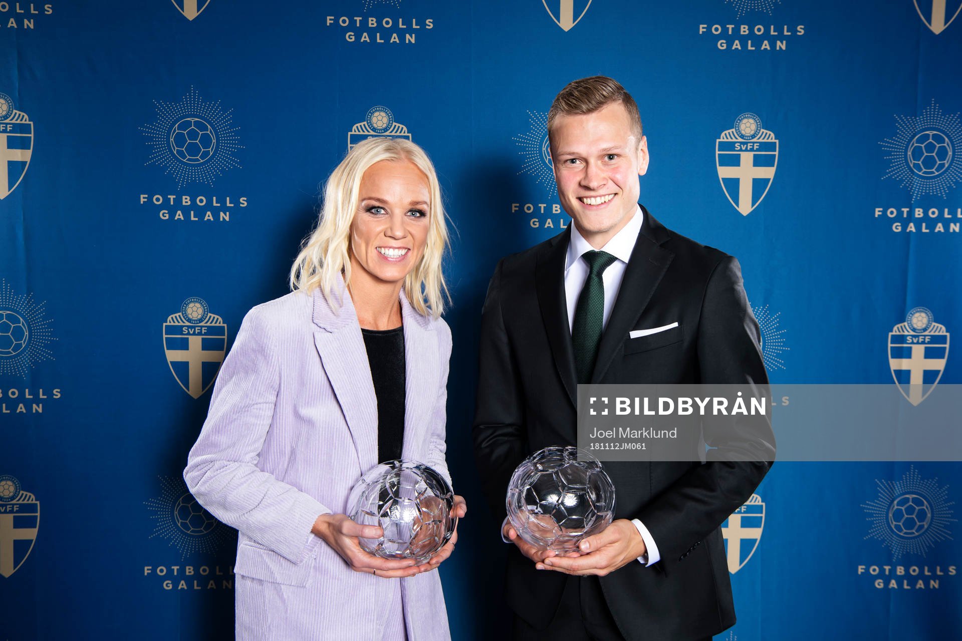 Årets mittfältare dam, Caroline Seger, och Årets