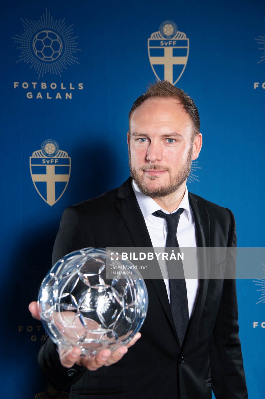 Årets back herr, Andreas Granqvist