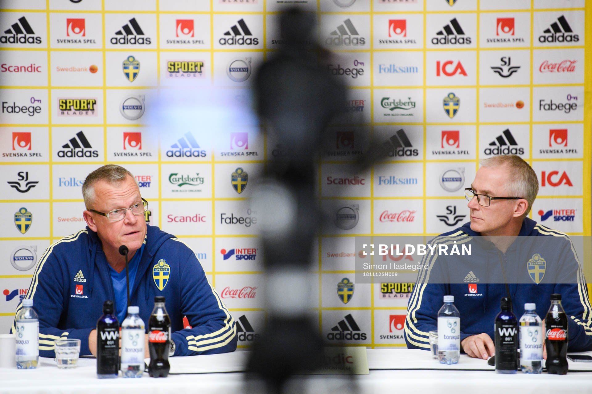 Sveriges förbundskapten Janne Andersson och kommunikatör