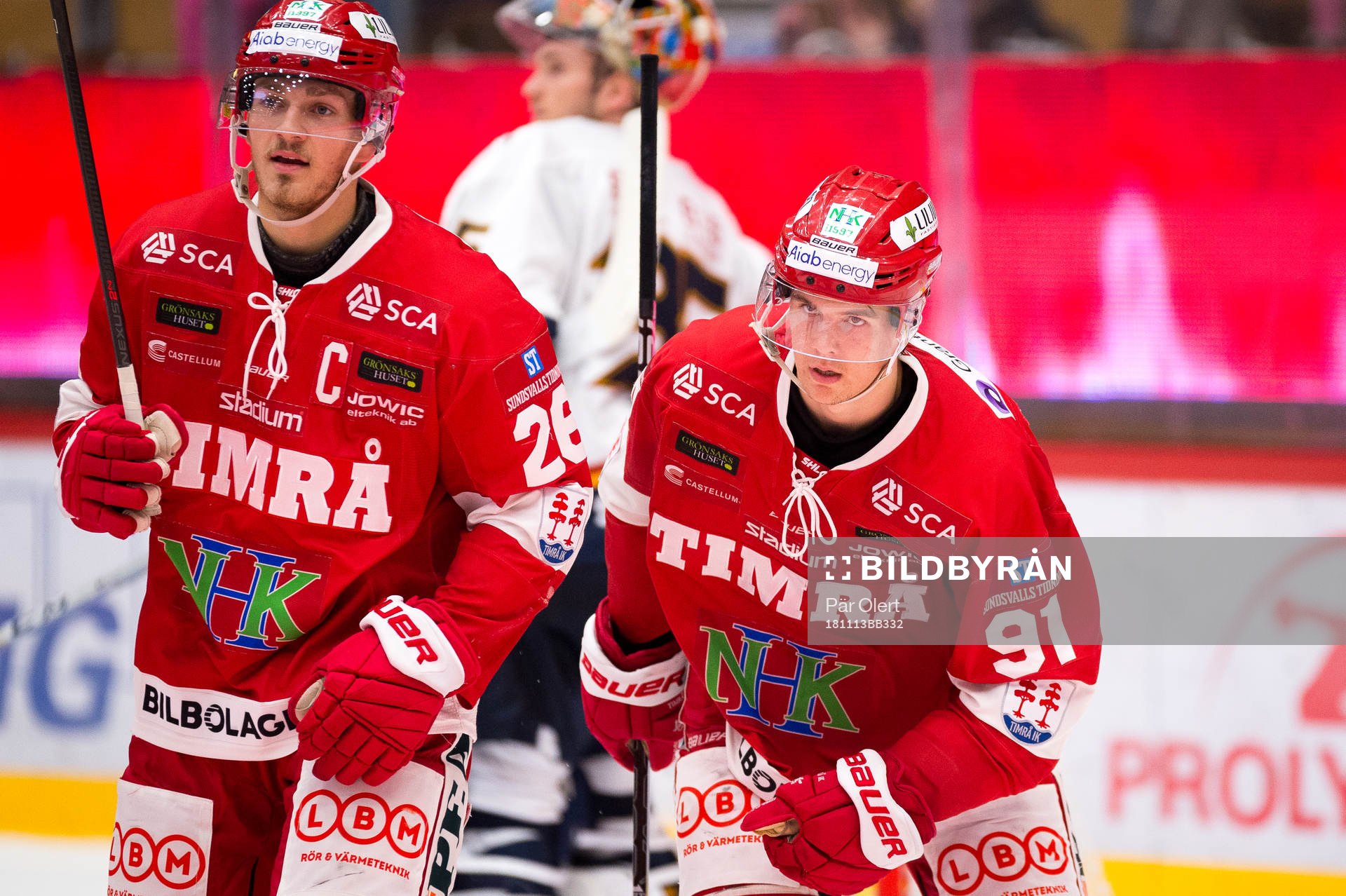 Timrås Filip Hållander och Hampus Larsson jublar