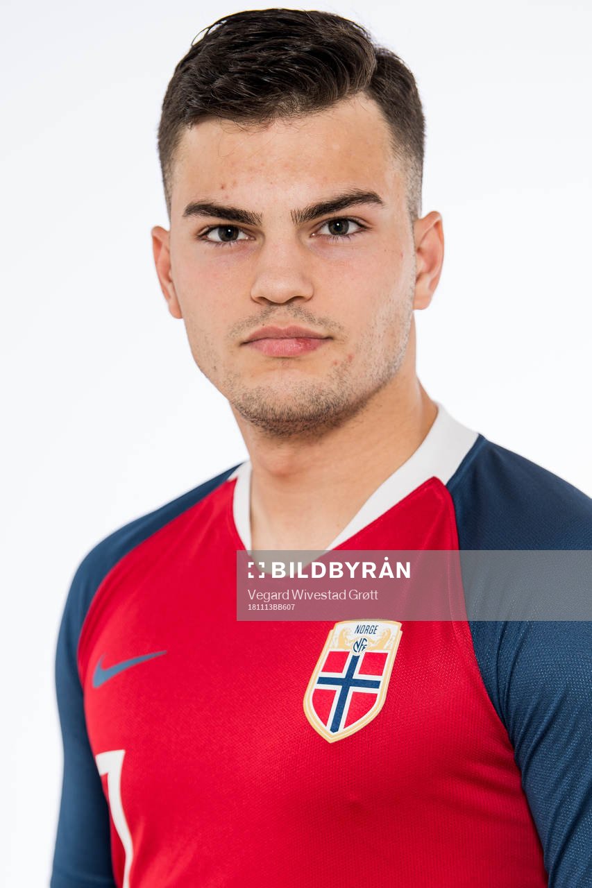 Hasan Hüseyin Duman of Norway poses for a portrait
