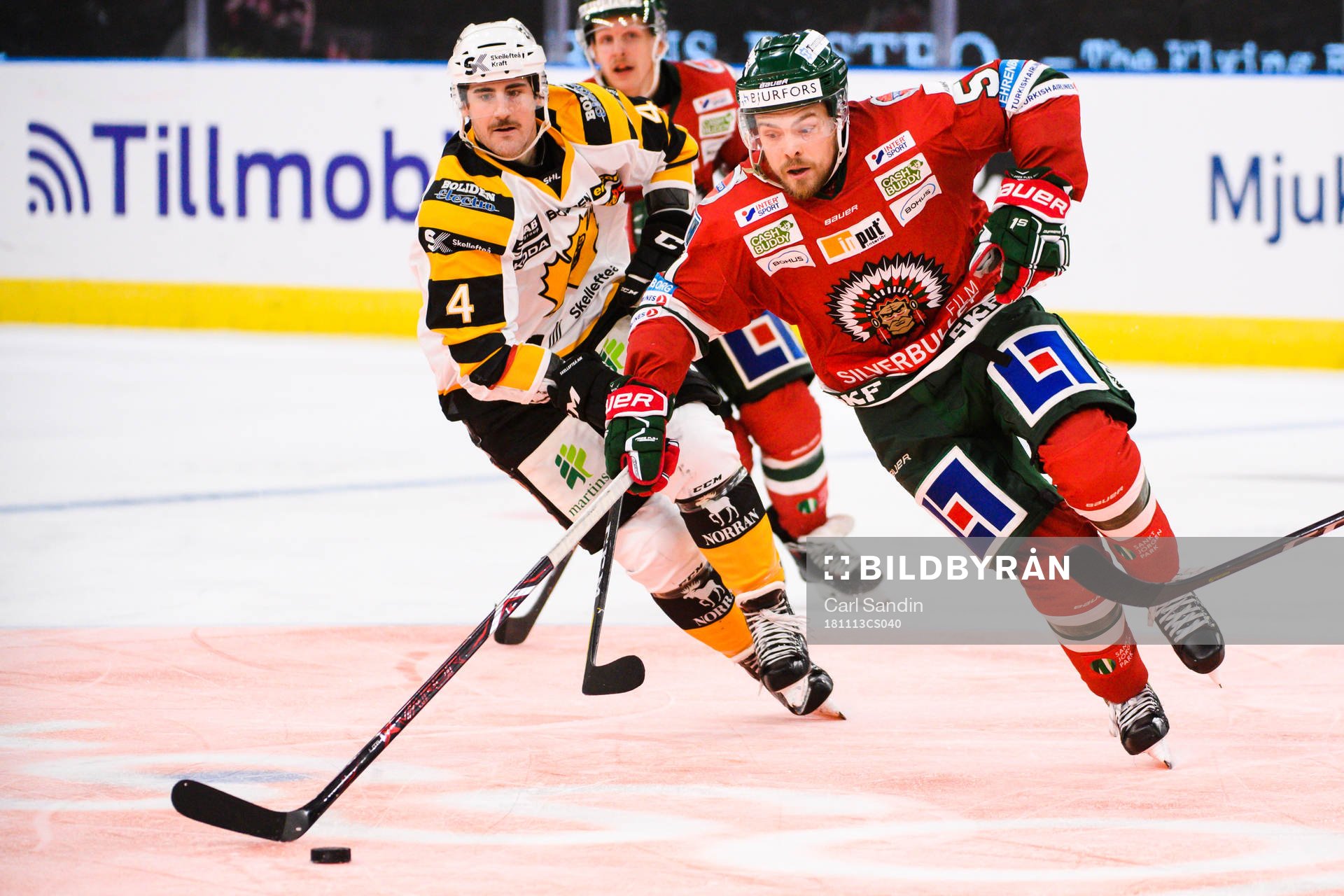 Skellefteås Bud Holloway och Frölundas Mats Rosseli Olsen
