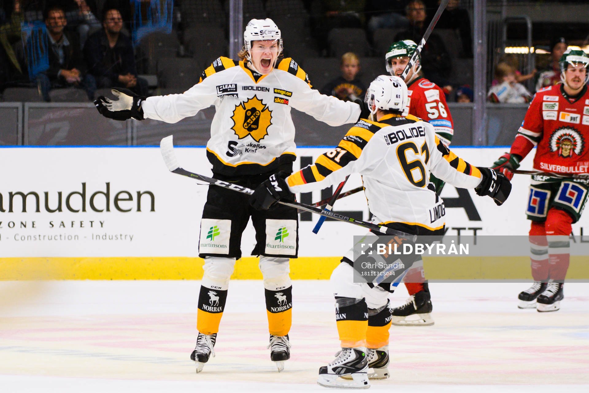 Skellefteås Albin Eriksson jublar