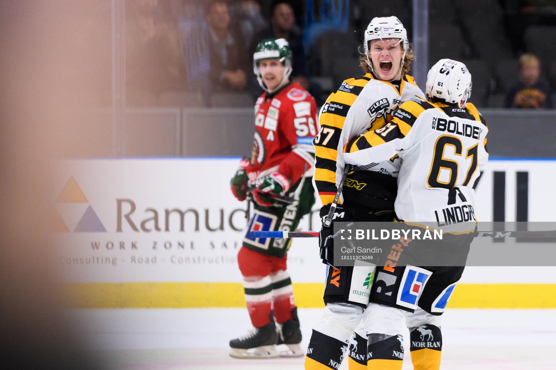 Skellefteås Albin Eriksson jublar