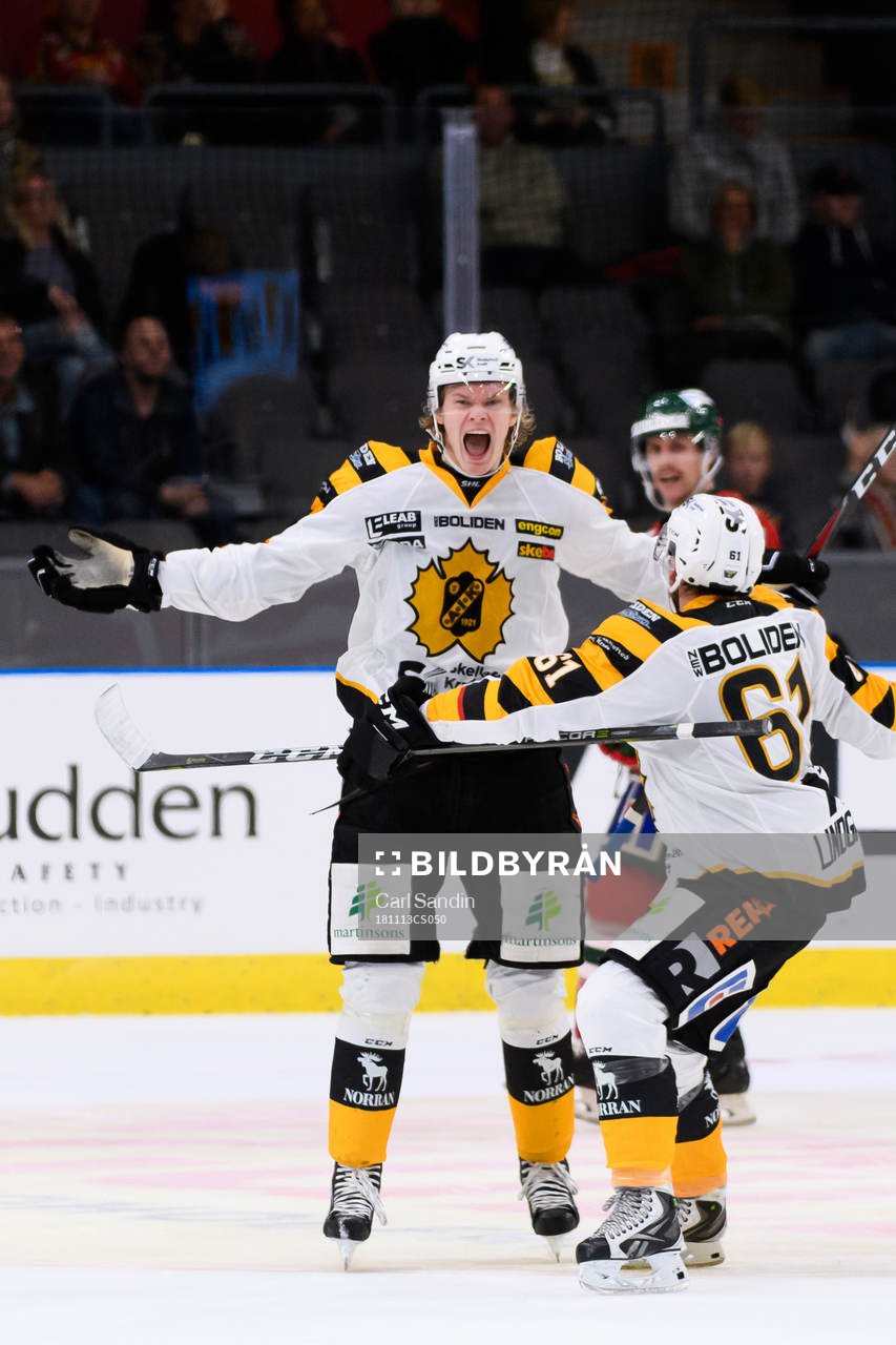 Skellefteås Albin Eriksson jublar