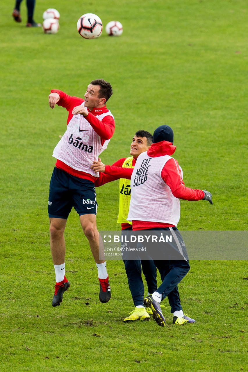 Even Hovland and Mohamed Elyounoussi of Norway