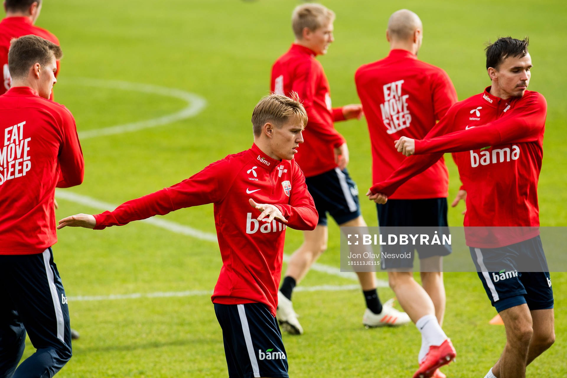 Martin Ødegaard and Ole Kristian Selnæs of Norway