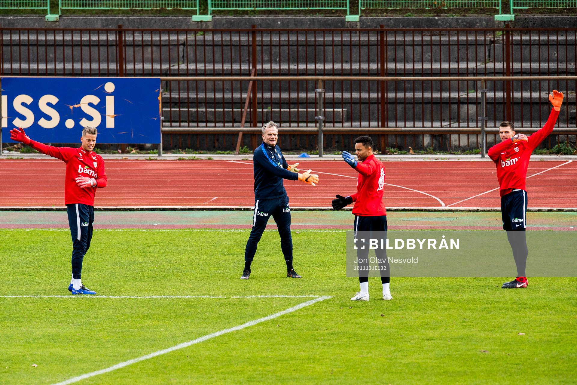 Goalkeeper Ørjan Håskjold Nyland, Frode Grodås,