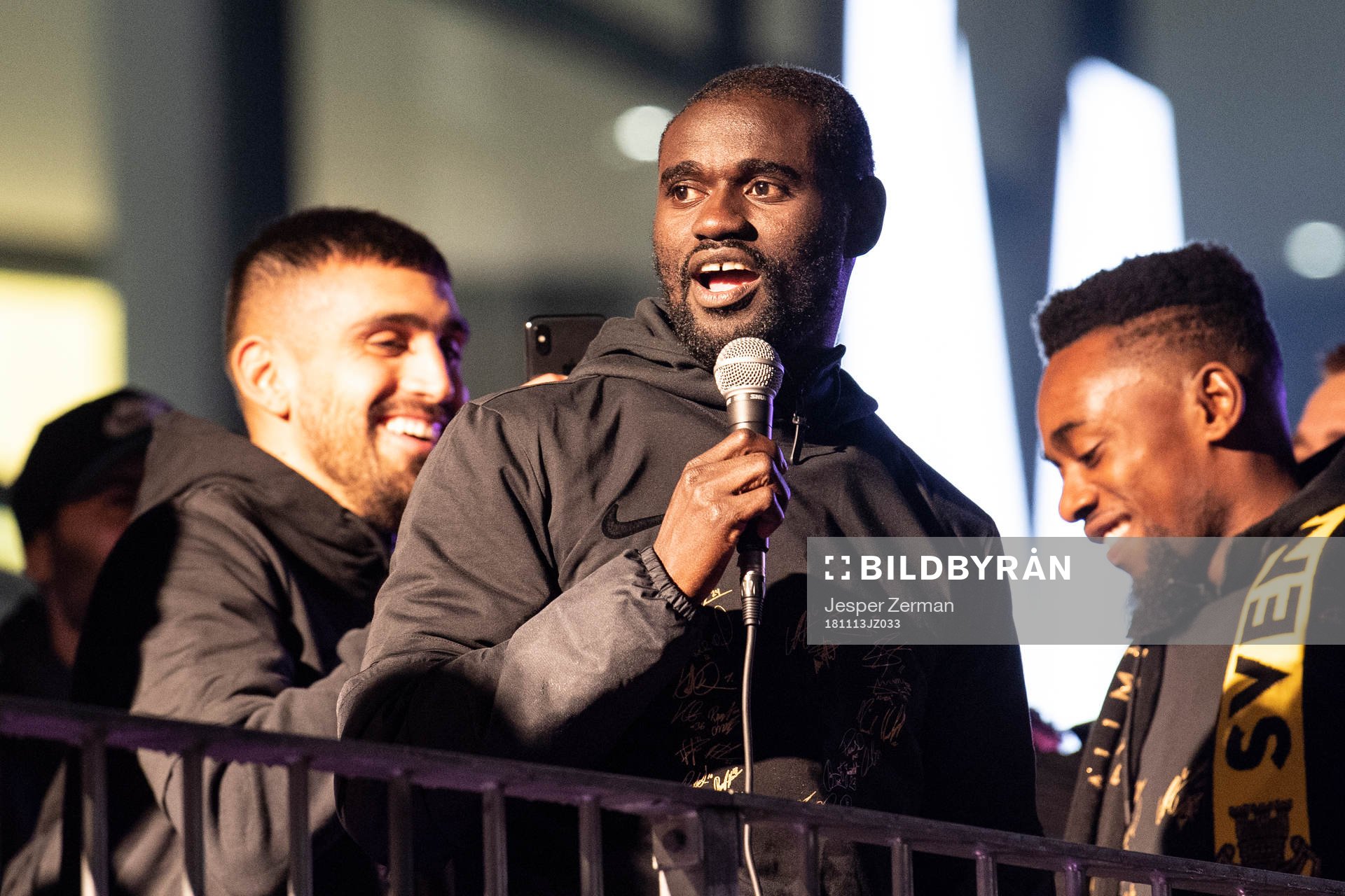 AIK:s Enoch Kofi Adu under AIK:s guldfirande den 13 november 2018 i Stockholm.