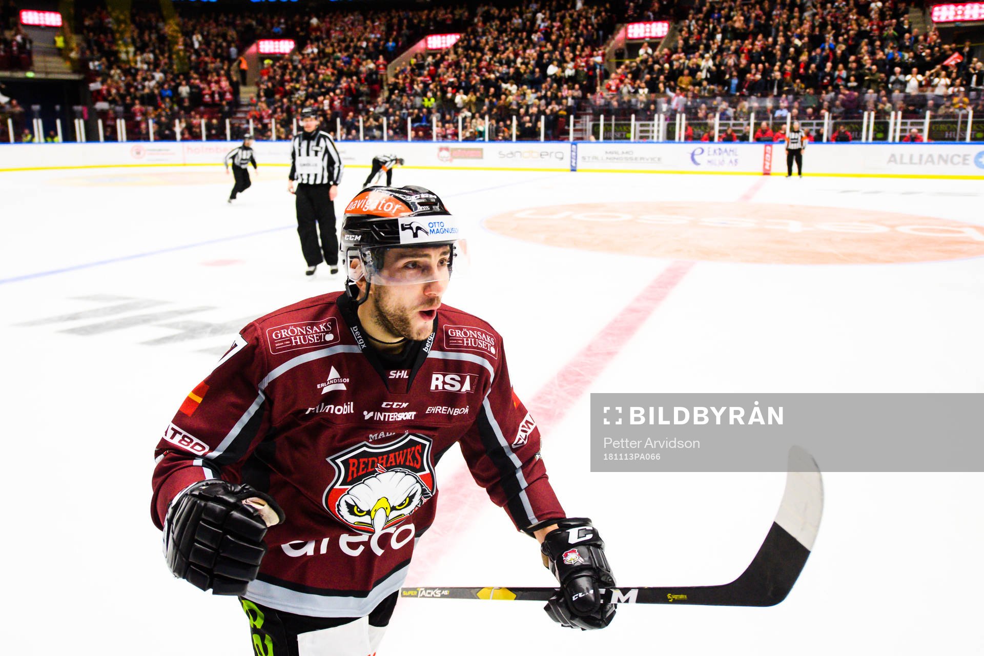 Malmö Redhawks Konstantin Komarek jublar