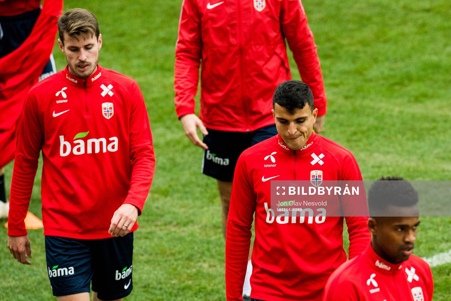 Håvard Nordtveit and Mohamed Elyounoussi of Norway