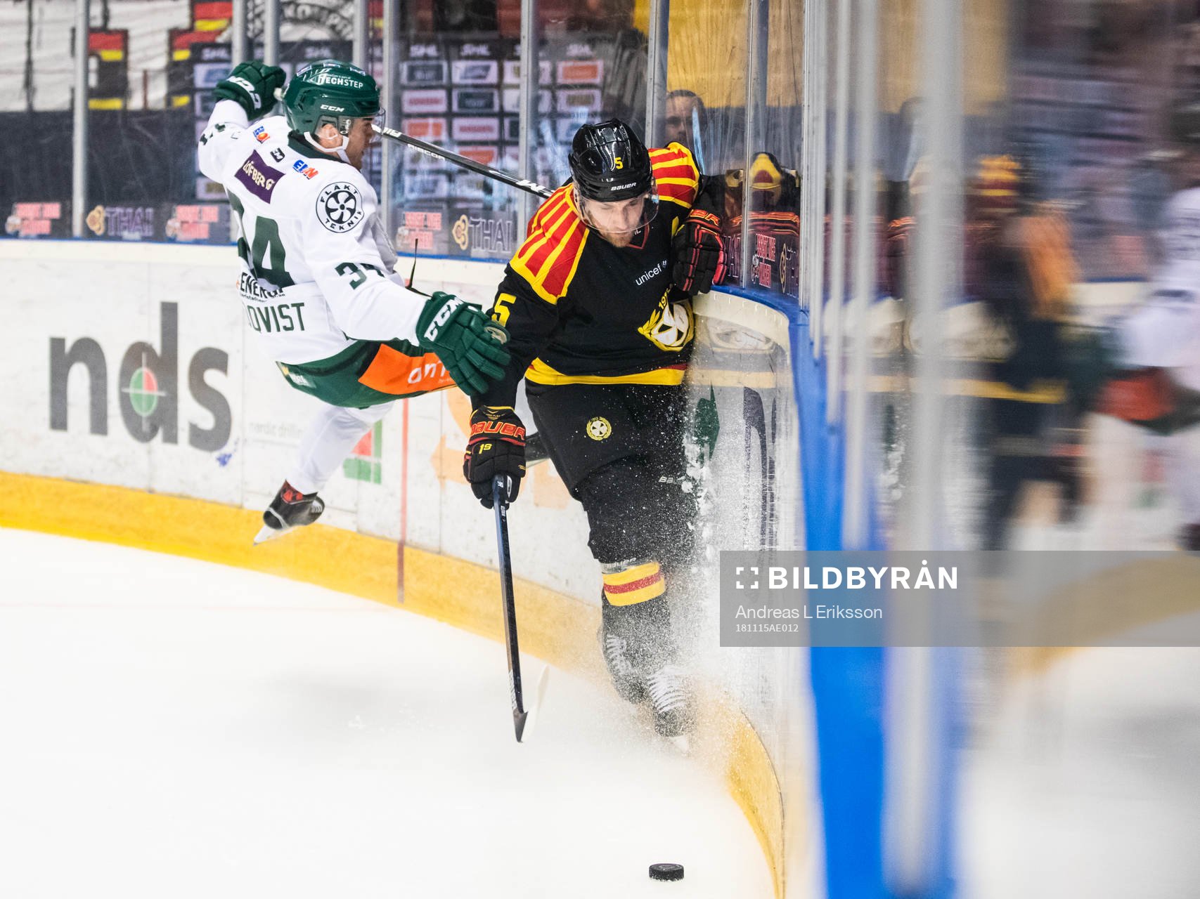 Färjestads Michael Lindqvist och Brynäs Lukas Kilström i