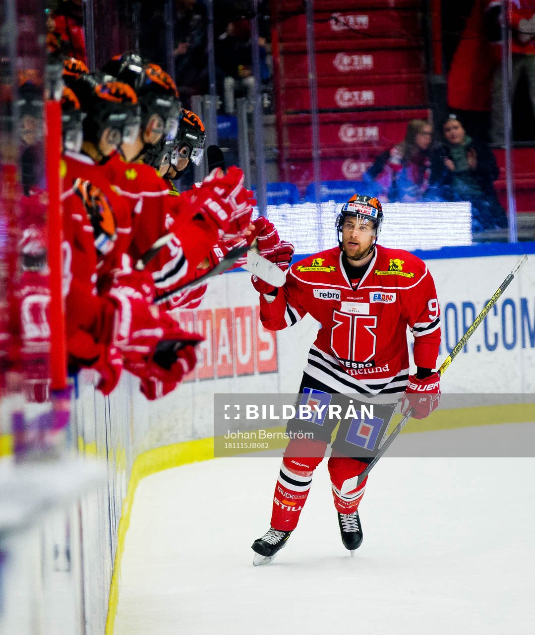 Örebros Tylor Spink gör 1-2 och jublar