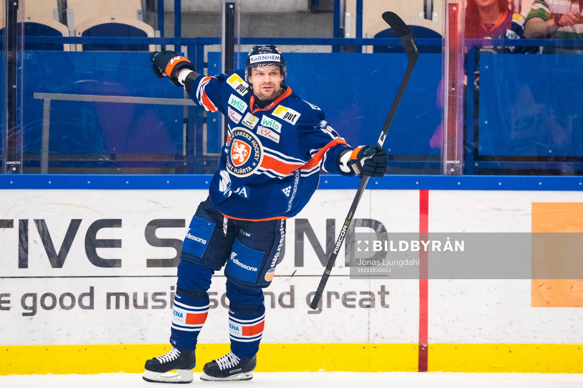 Växjös Janne Pesonen jublar