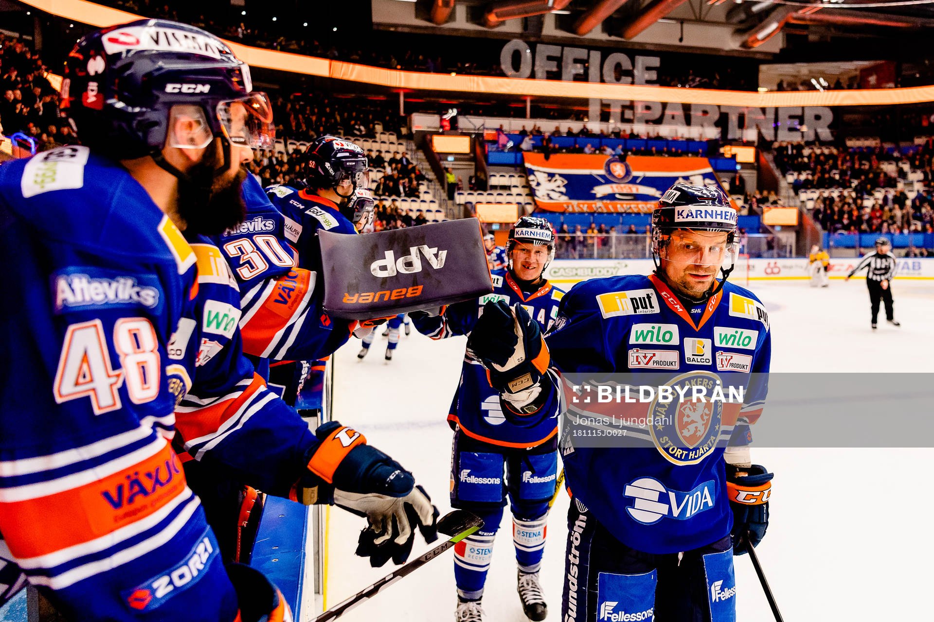 Växjös Janne Pesonen jublar