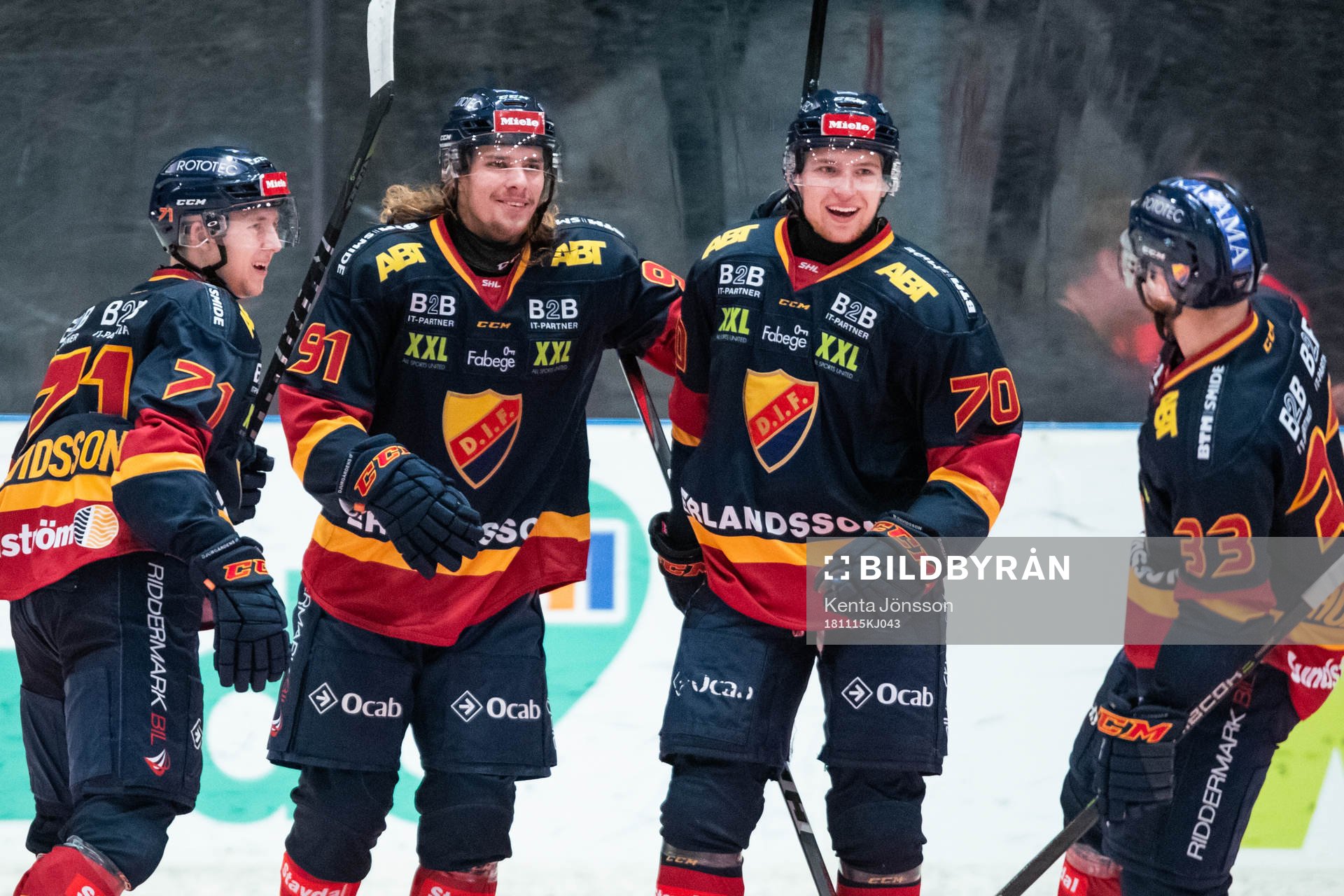Djurgårdens Jonathan Davidsson och Axel Jonsson Fjällby
