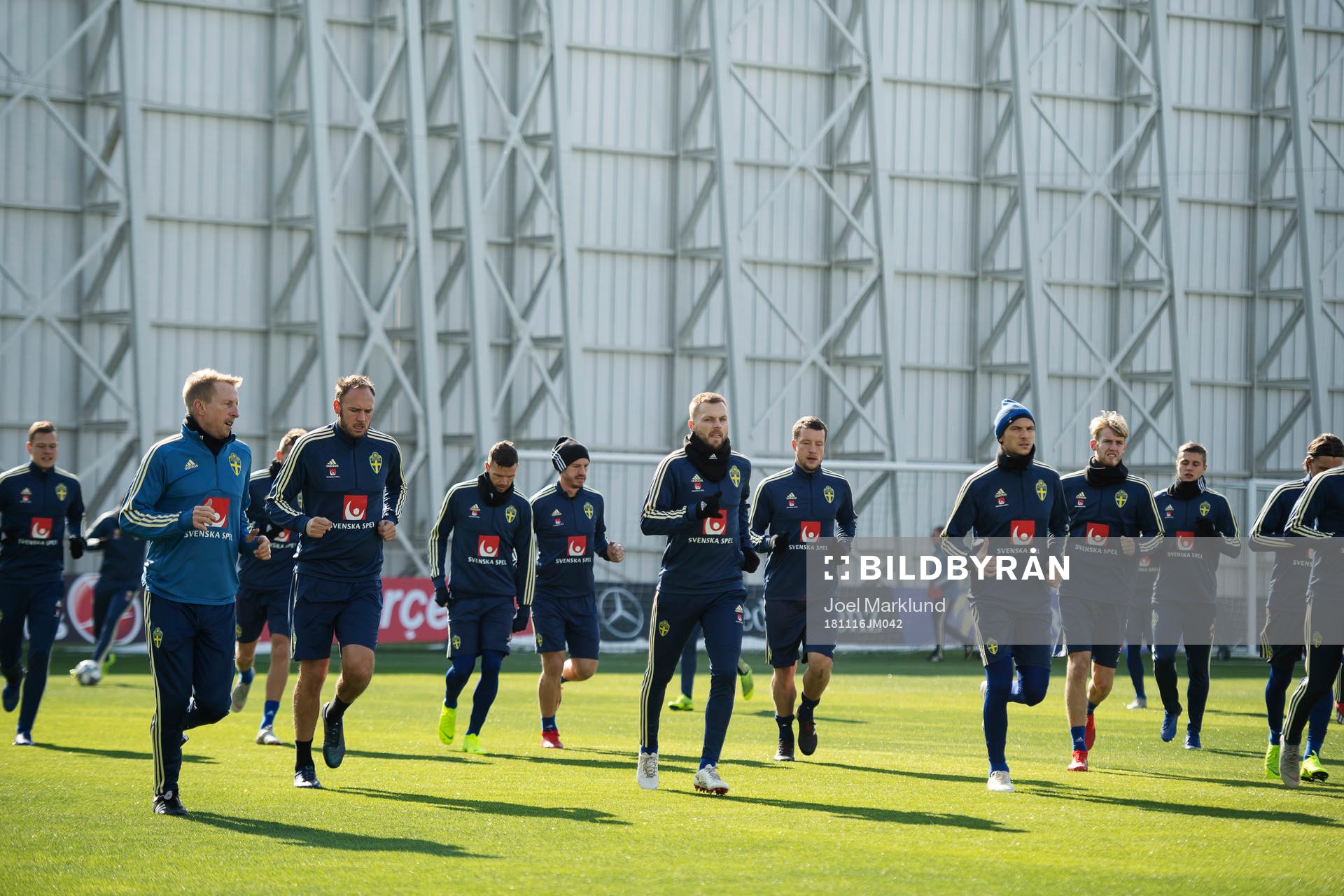 General view of team Sweden's training session