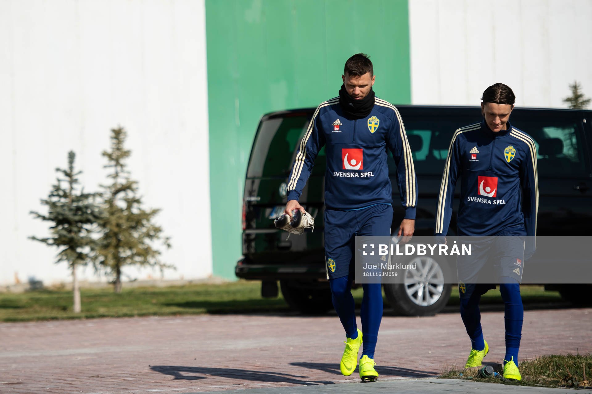 Marcus Berg and Kristoffer Olsson of Sweden