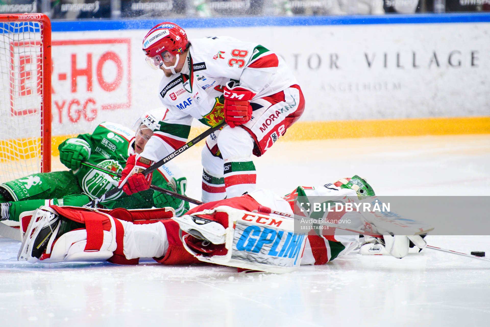 Moras målvakt Isak Wallin och Adam Massuhr