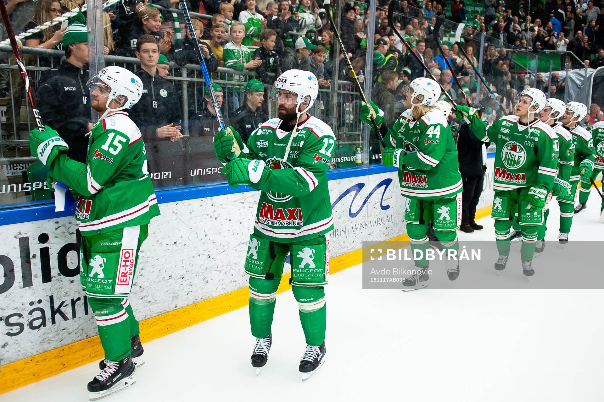 Rögles Simon Ryfors, Taylor Matson, Olle Liss jublar