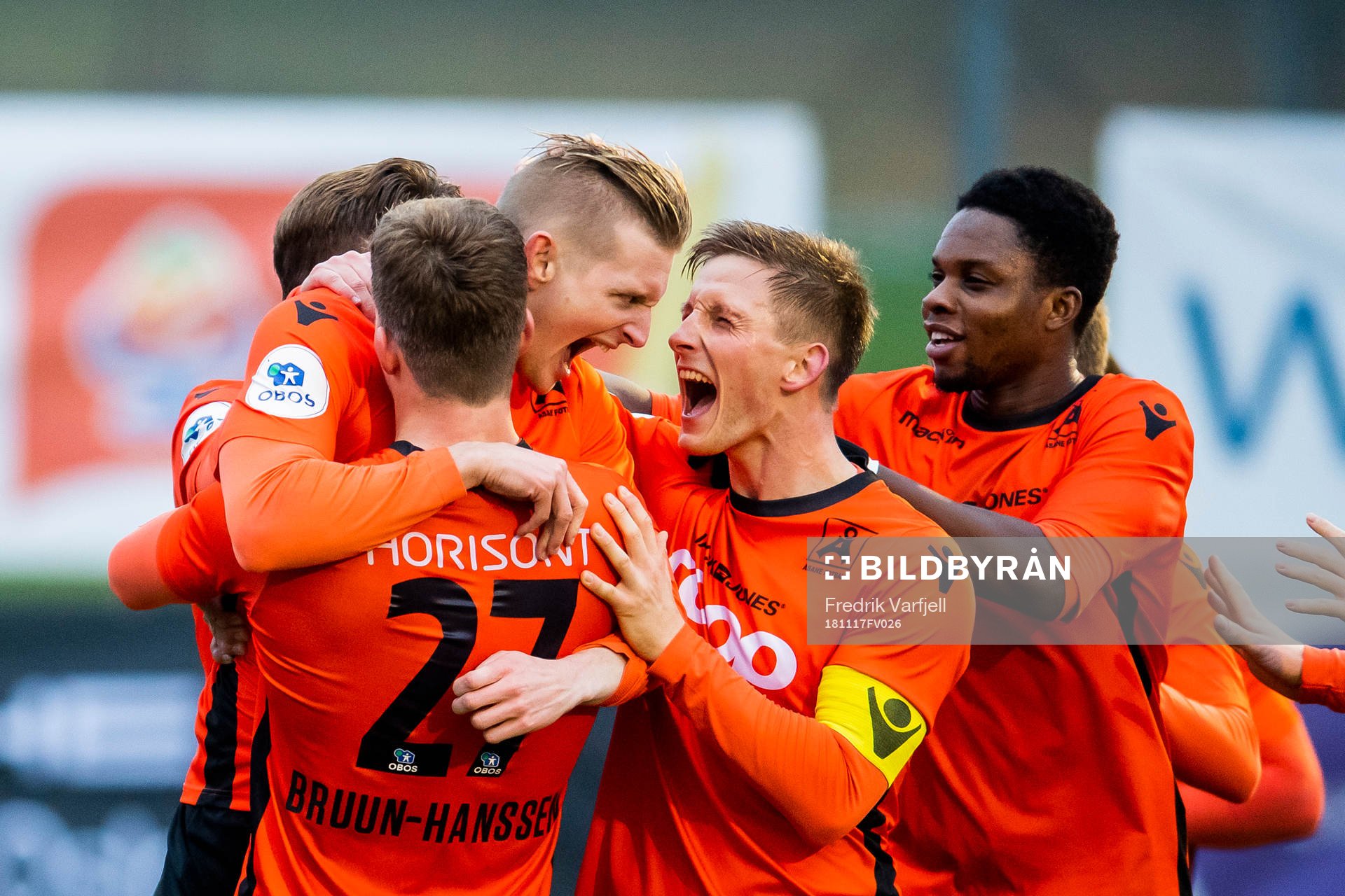 Erik Huseklepp of Åsane celebrates with his teammates